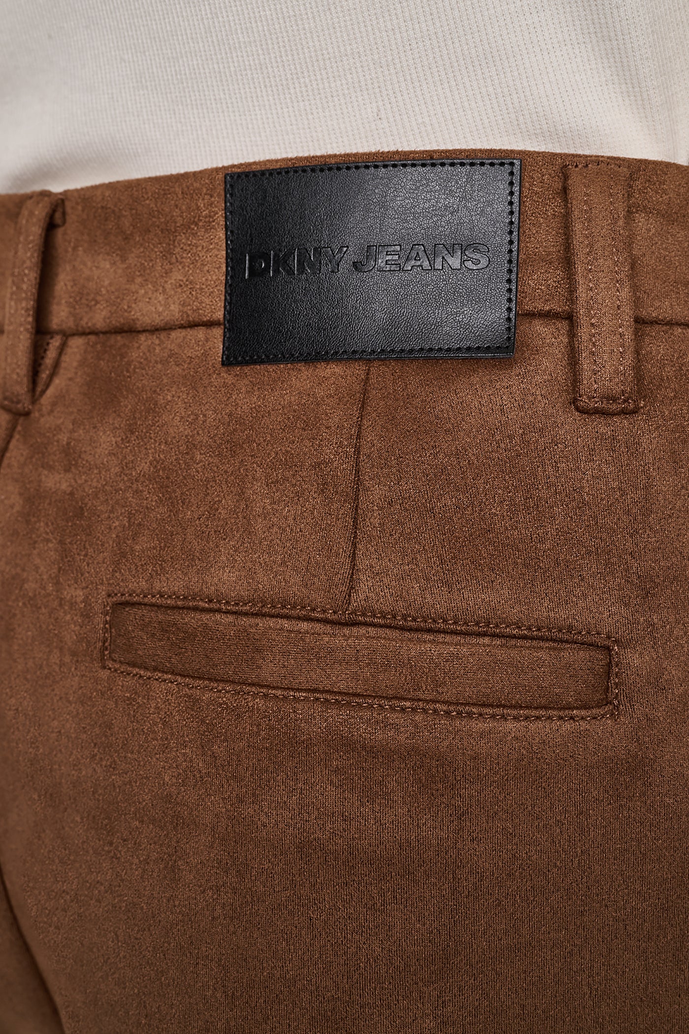 HIGH-RISE FAUX SUEDE SHORT VIEW 7
