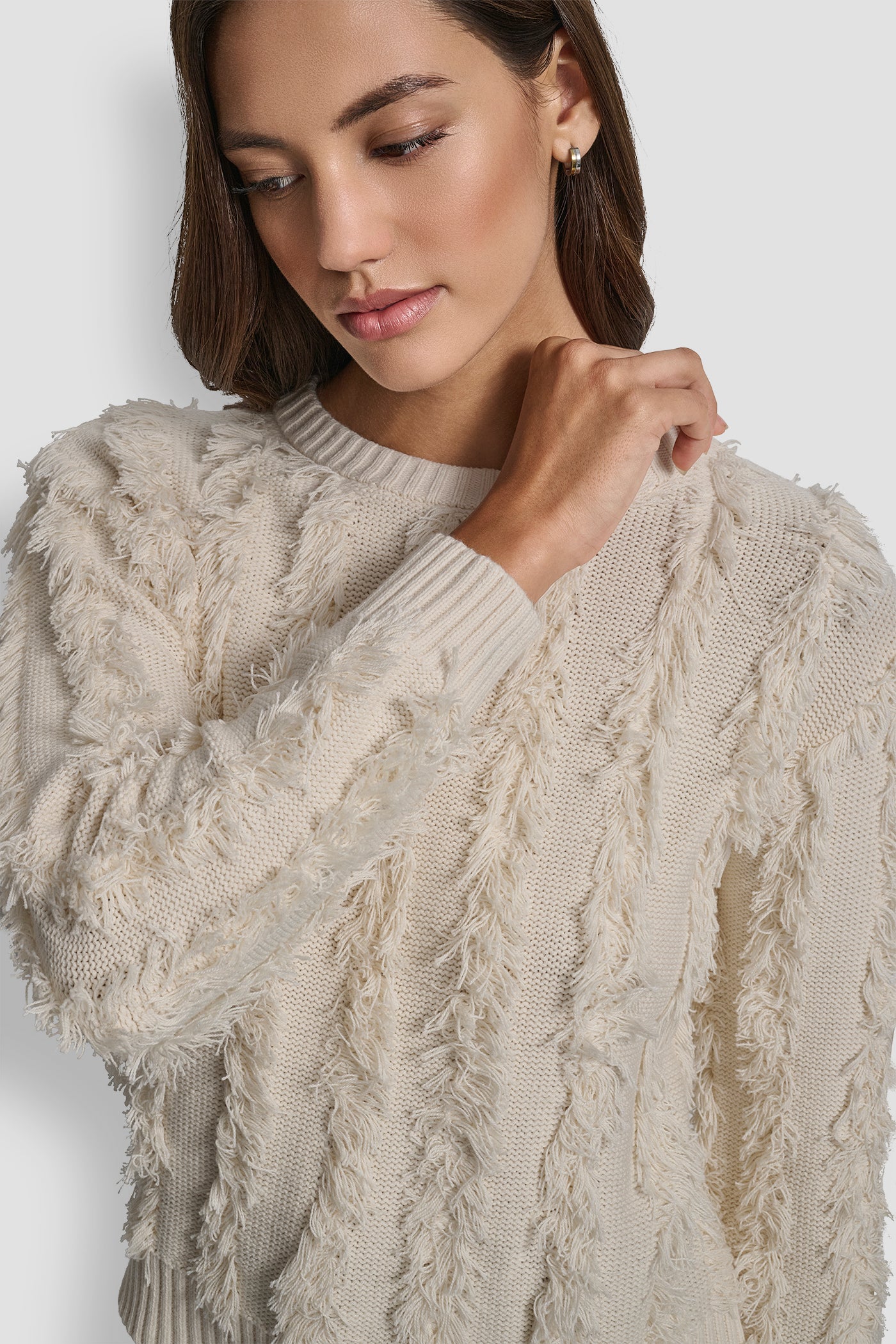 LONG SLEEVE CREW NECK WITH FRINGE STITCHING VIEW 4 | DKNY JEANS