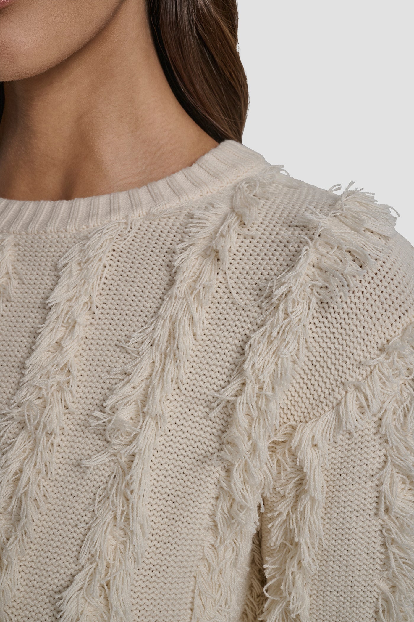LONG SLEEVE CREW NECK WITH FRINGE STITCHING VIEW 3 | DKNY JEANS