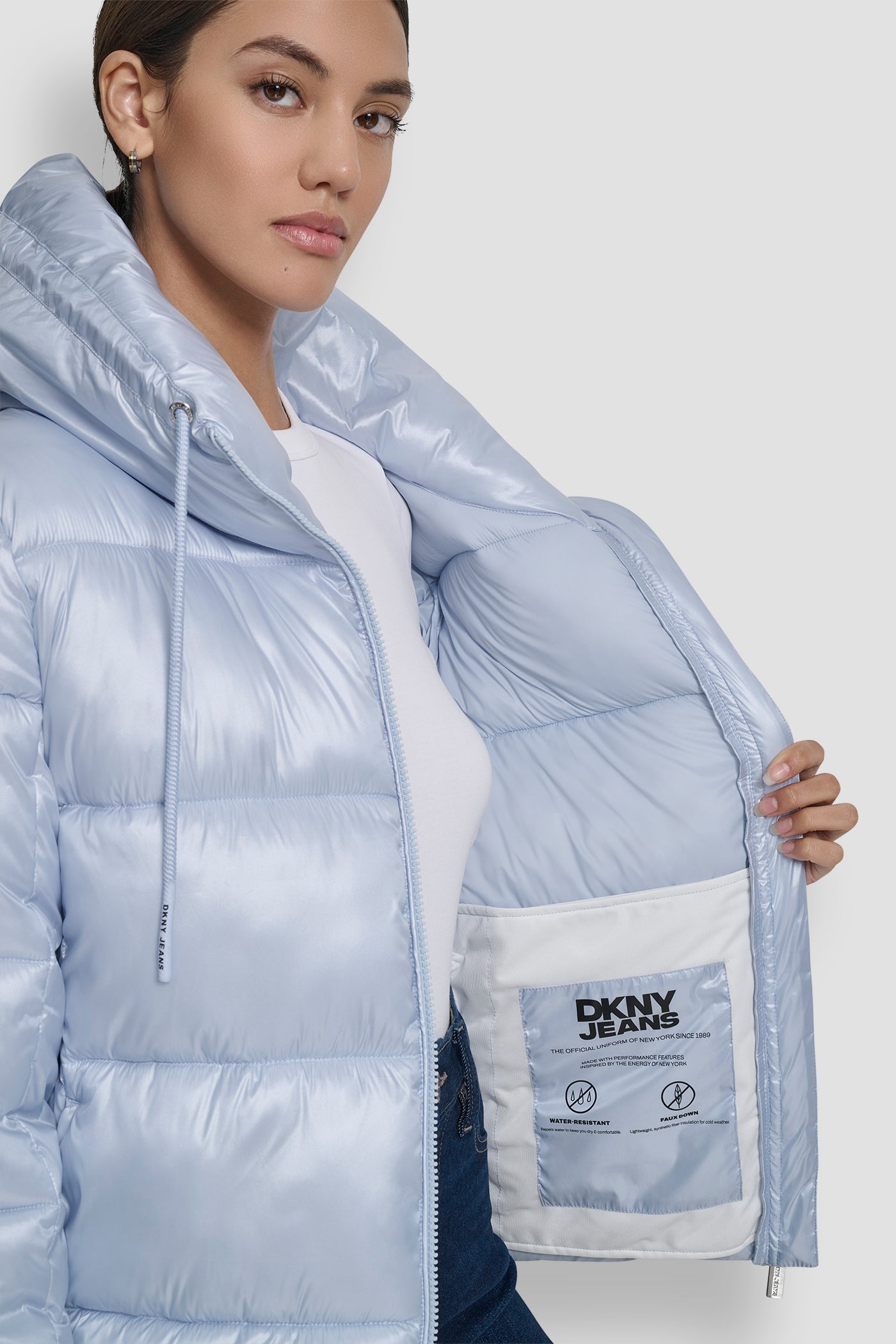FUNNEL-NECK LIGHTWEIGHT PUFFER JACKET VIEW 5 | DKNY Promo