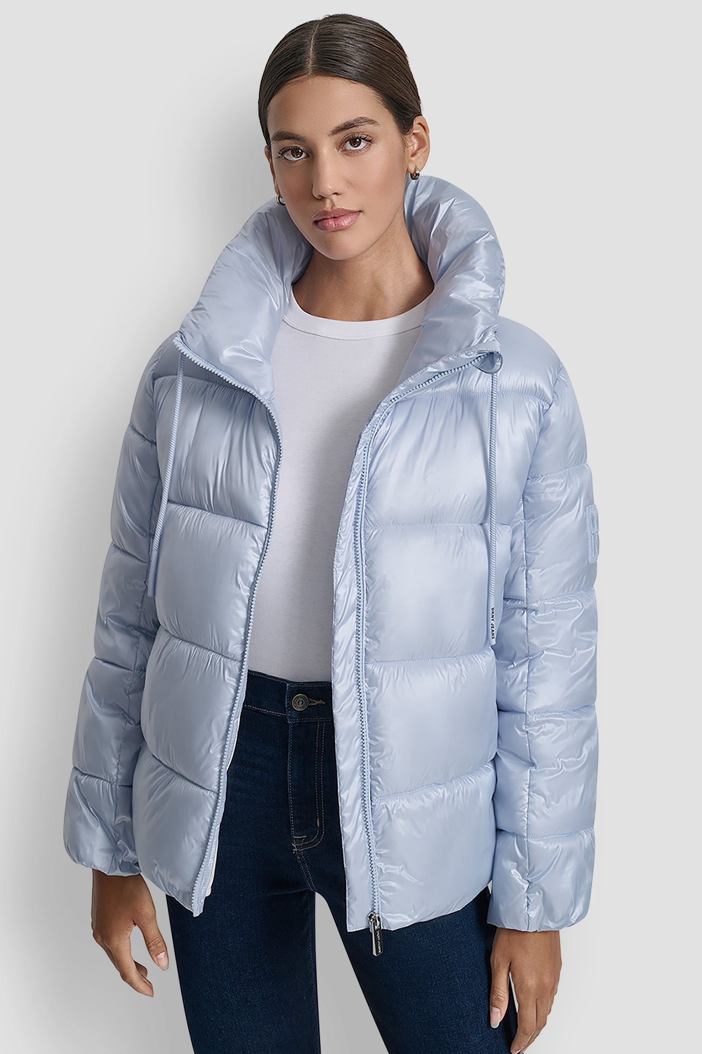 FUNNEL-NECK LIGHTWEIGHT PUFFER JACKET VIEW 8 | DKNY Promo