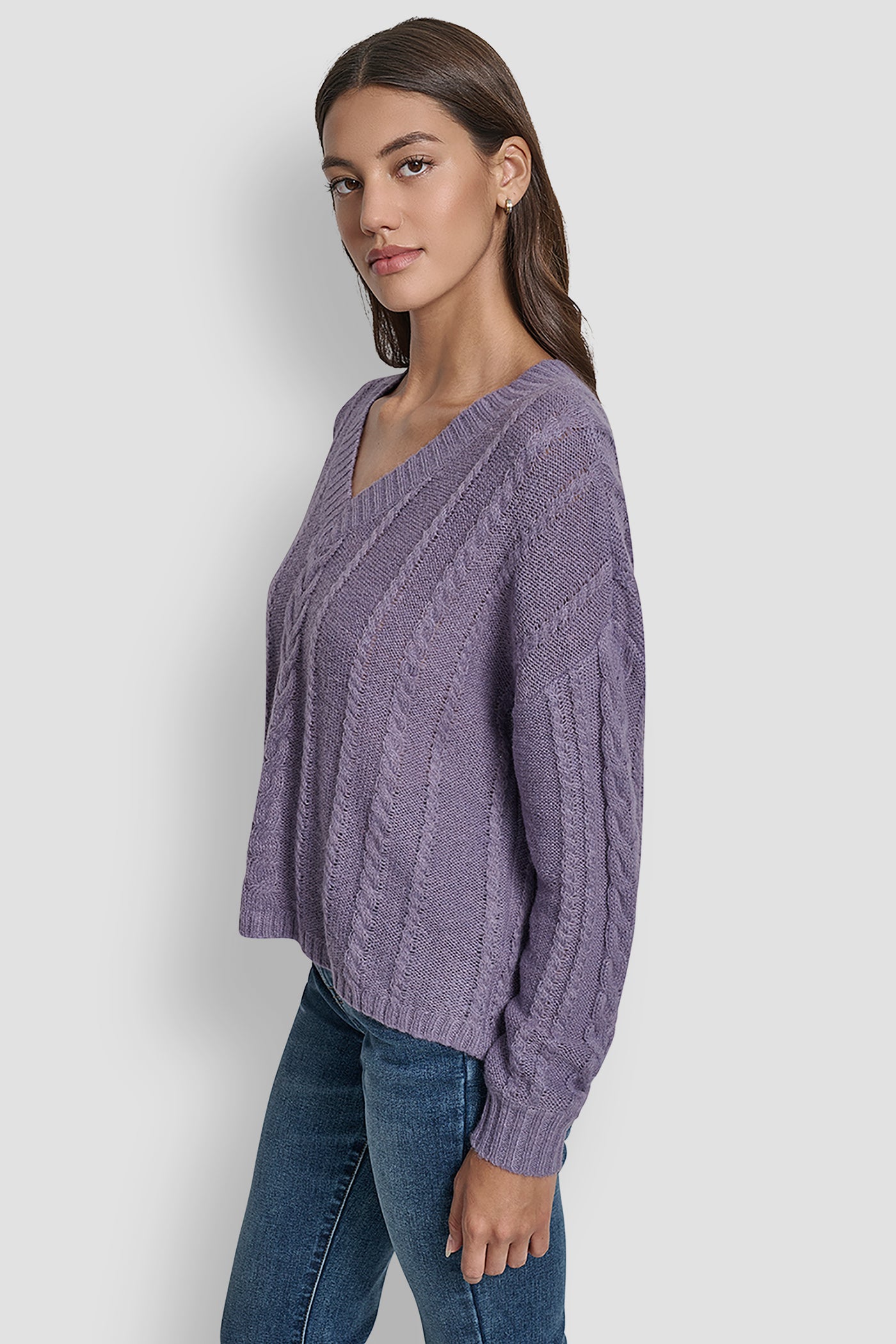 MOHAIR LIKE CABLE V-NECK SWEATER VIEW 3 | WOMEN'S SWEATERS & TOPS