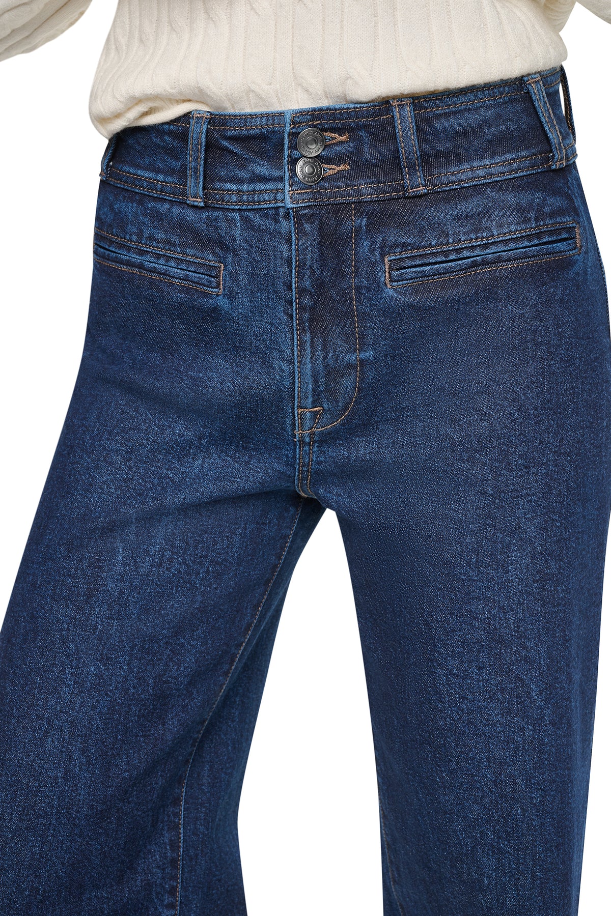 HIGH-RISE DOUBLE-BUTTON WIDE LEG JEAN VIEW 2