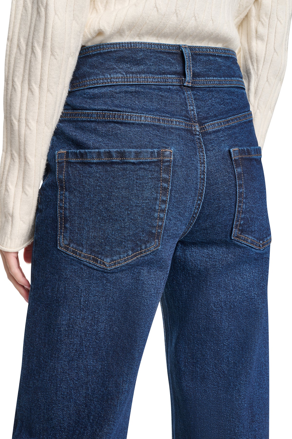 HIGH-RISE DOUBLE-BUTTON WIDE LEG JEAN VIEW 2