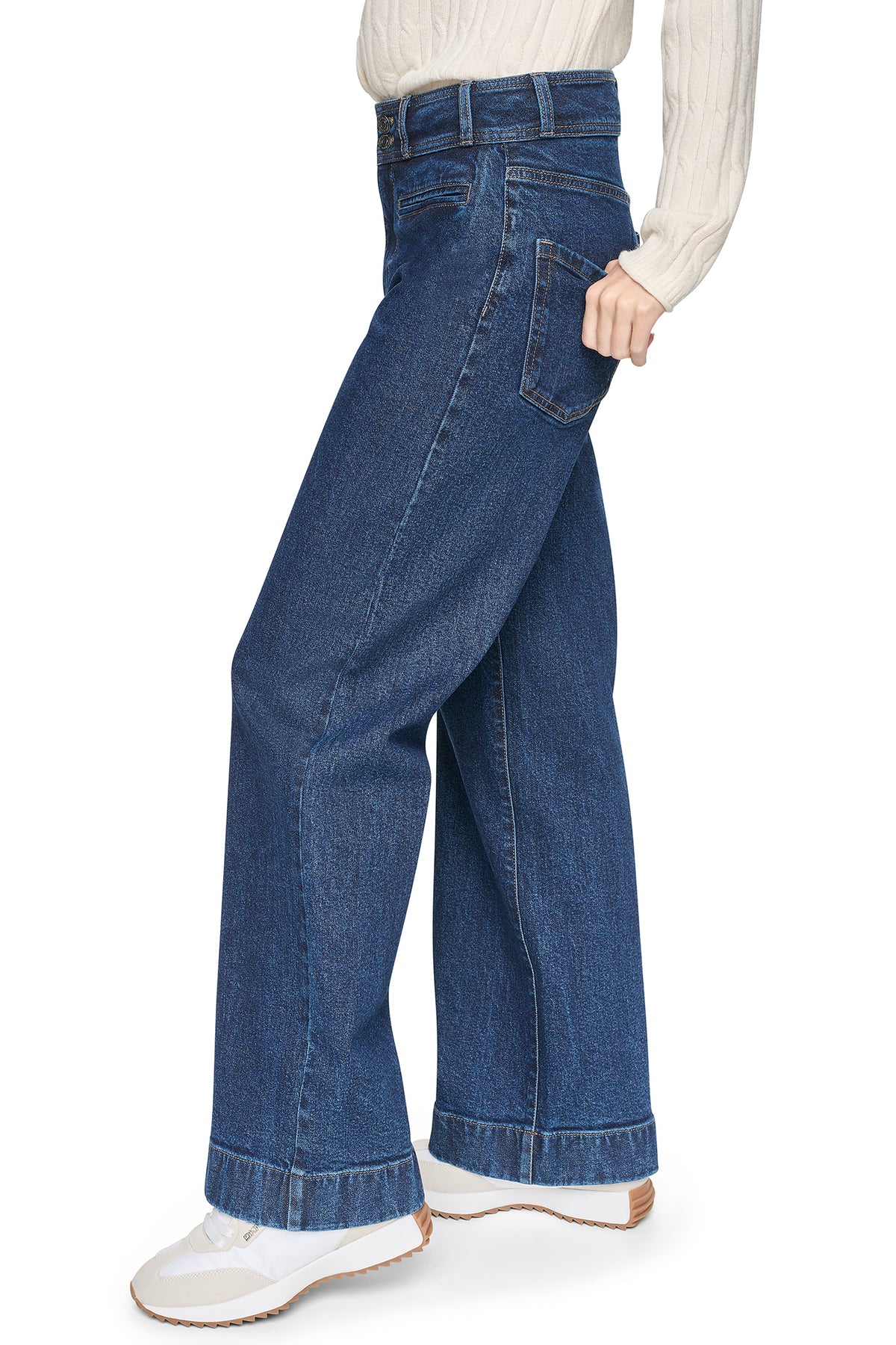HIGH-RISE DOUBLE-BUTTON WIDE LEG JEAN VIEW 2