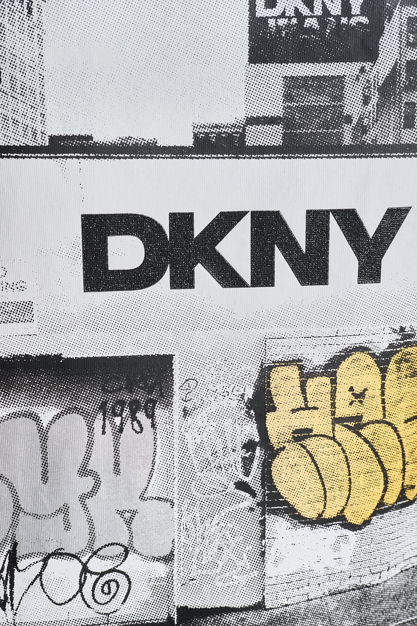 GRAFFITI PHOTO LOGO TEE VIEW 5 | New clothing