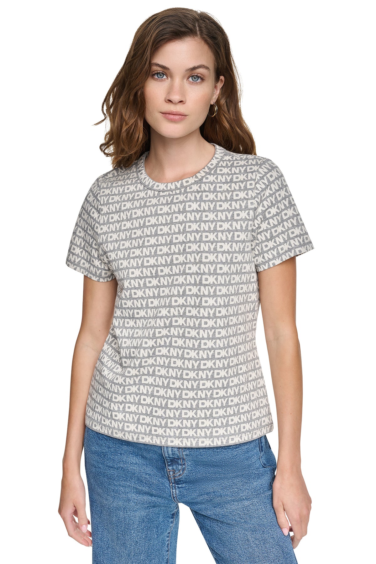 ESSENTIAL LOGO TEE VIEW 2