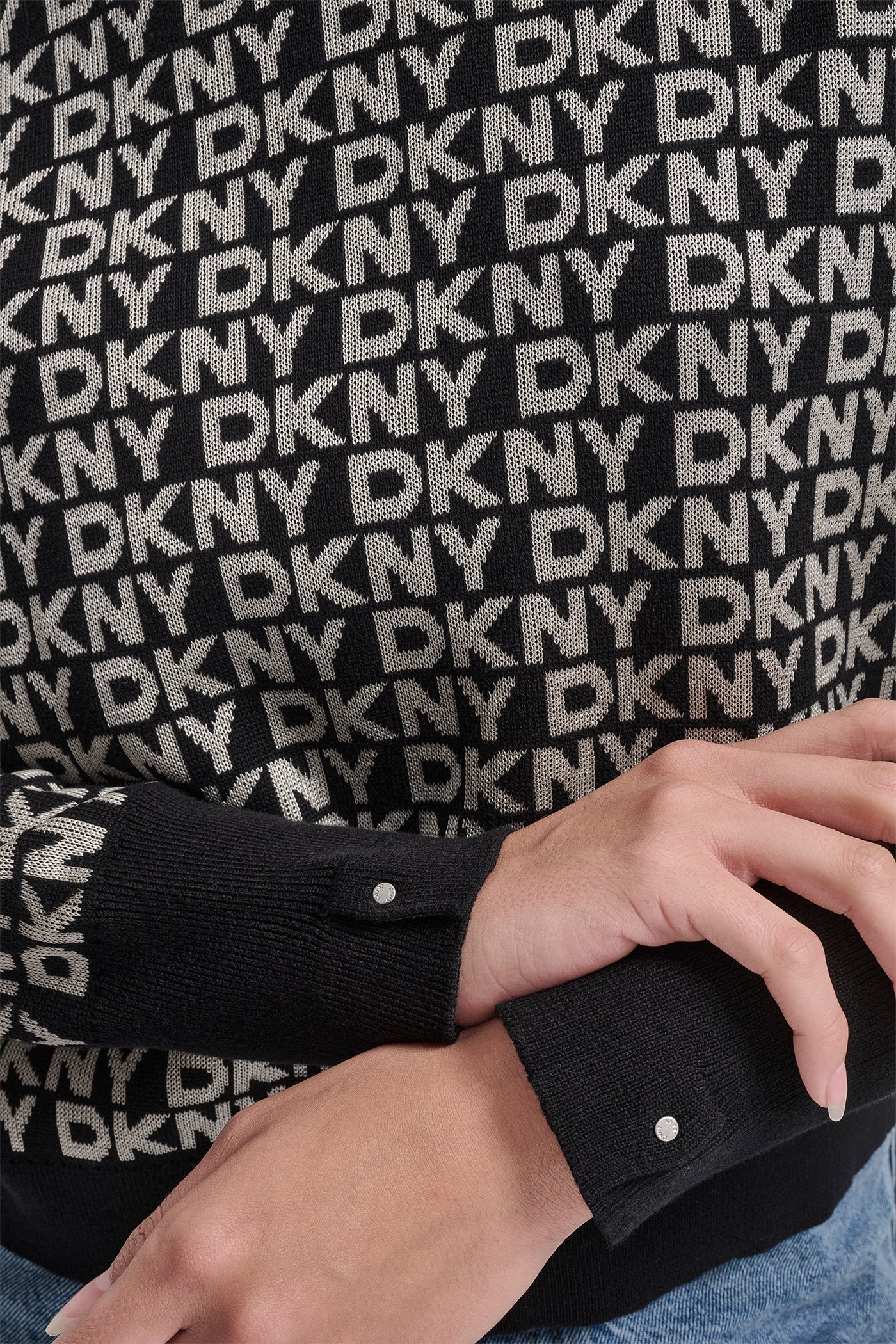 LONG SLEEVE CREW NECK LOGO SWEATER WITH CUFF SLIT VIEW 5 | New Arrivals