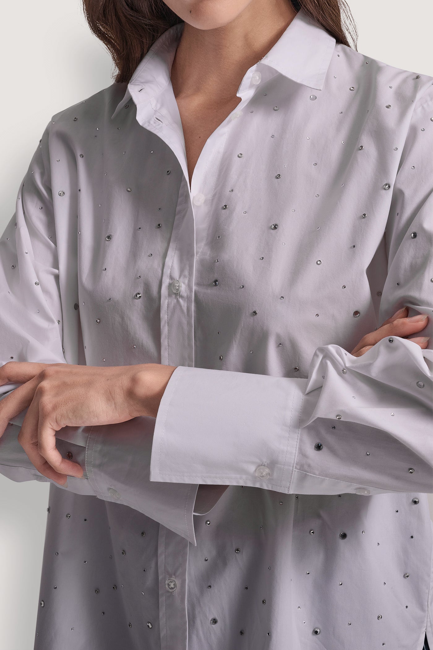 LONG SLEEVE POPLIN BUTTON FRONT SHIRT WITH RHINESTONE VIEW 4 | WOMEN'S SWEATERS & TOPS