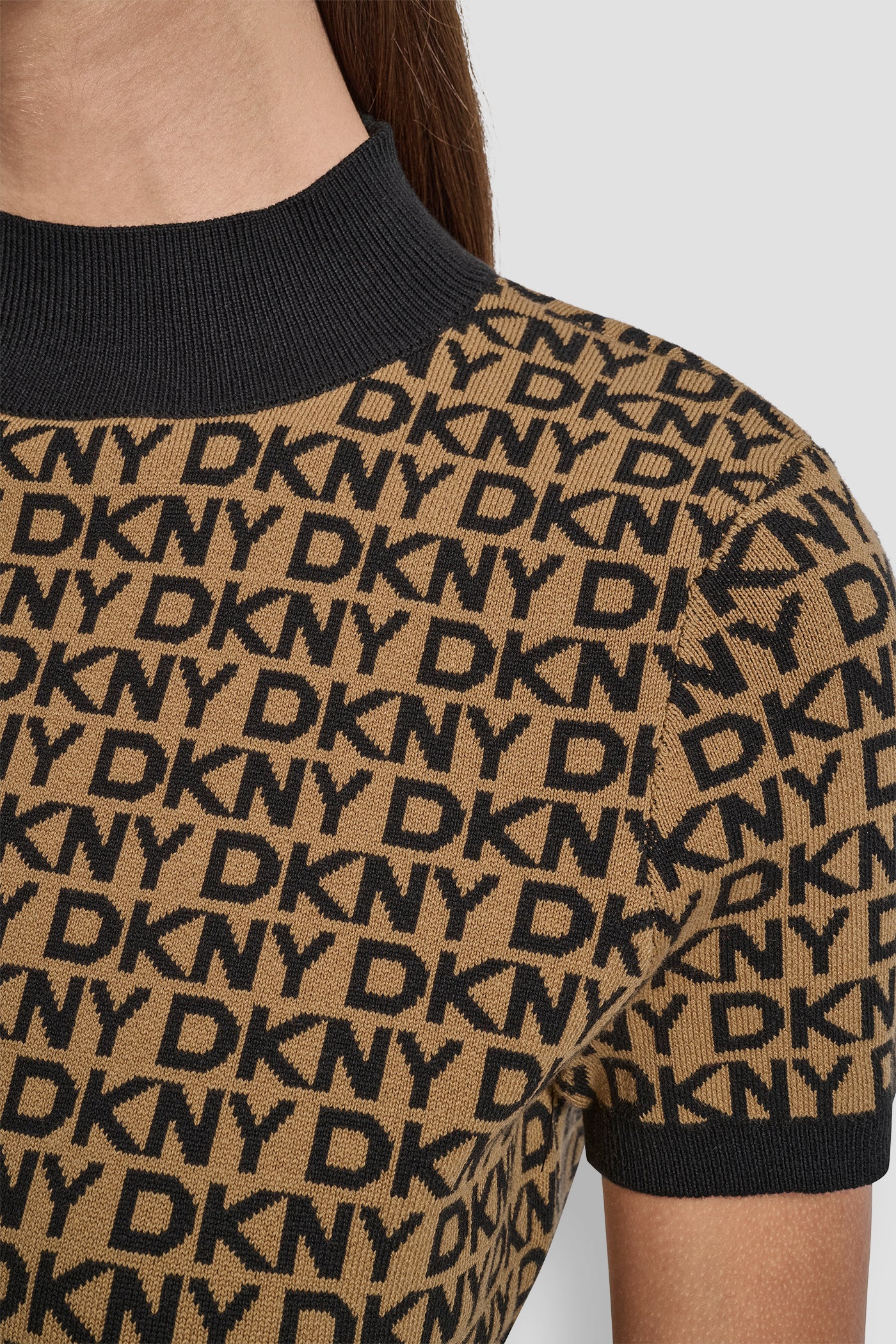 LOGO JACQUARD SHORT SLEEVE MOCK NECK  TOP VIEW 5 | DKNY JEANS