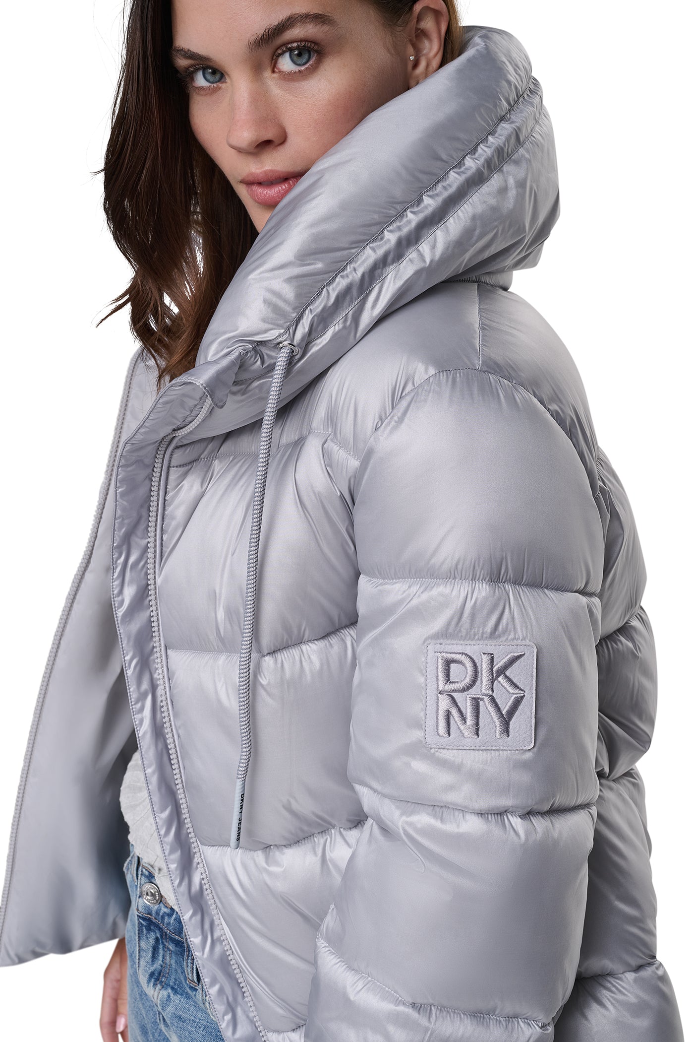 QUILTED PUFFER WITH DRAMA COLLAR VIEW 2