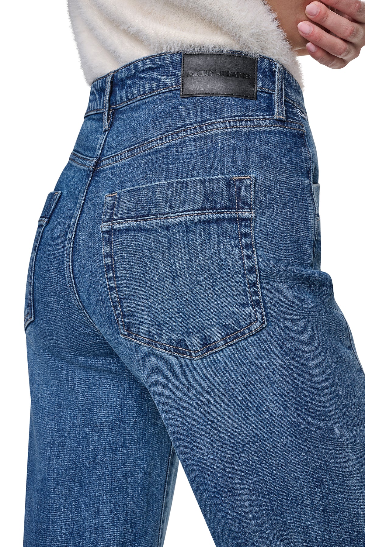 HIGH-RISE FORWARD SEAM WIDE LEG VIEW 2