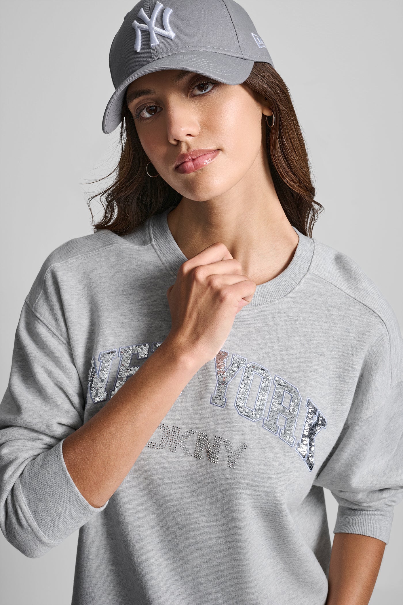 RHINESTONE STUD LOGO CREW NECK SWEATSHIRT VIEW 4 | Clothing