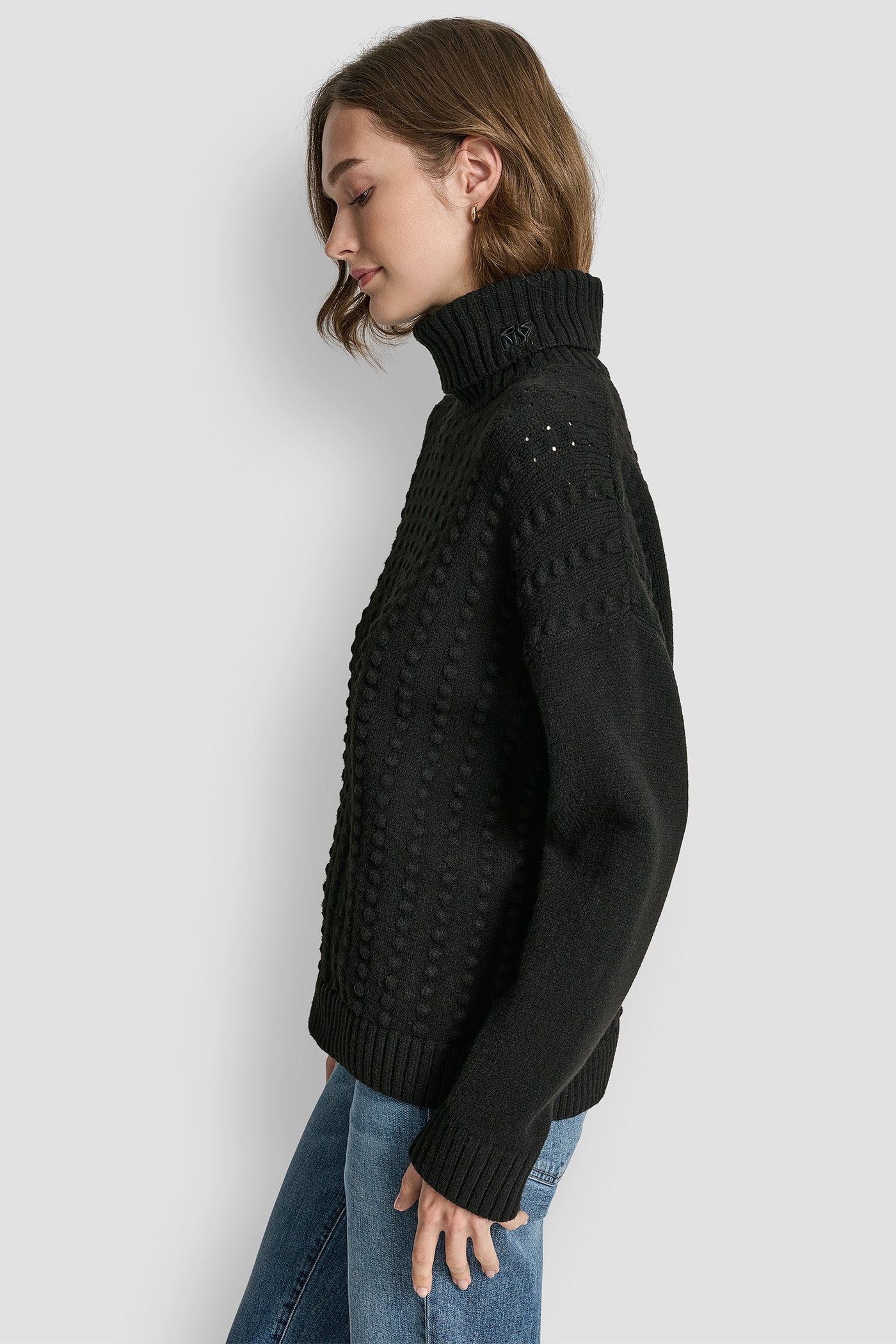 TURTLE NECK BOBBLE STICH SWEATER VIEW 4 | All Products