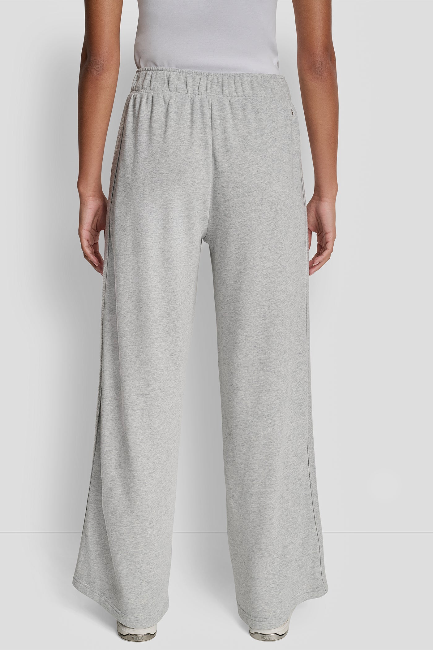 SKY GREY HEATHER SEQUIN SIDE SEAM STRIPE WIDE LEG PANT, BACK VIEW | DKNY Promo