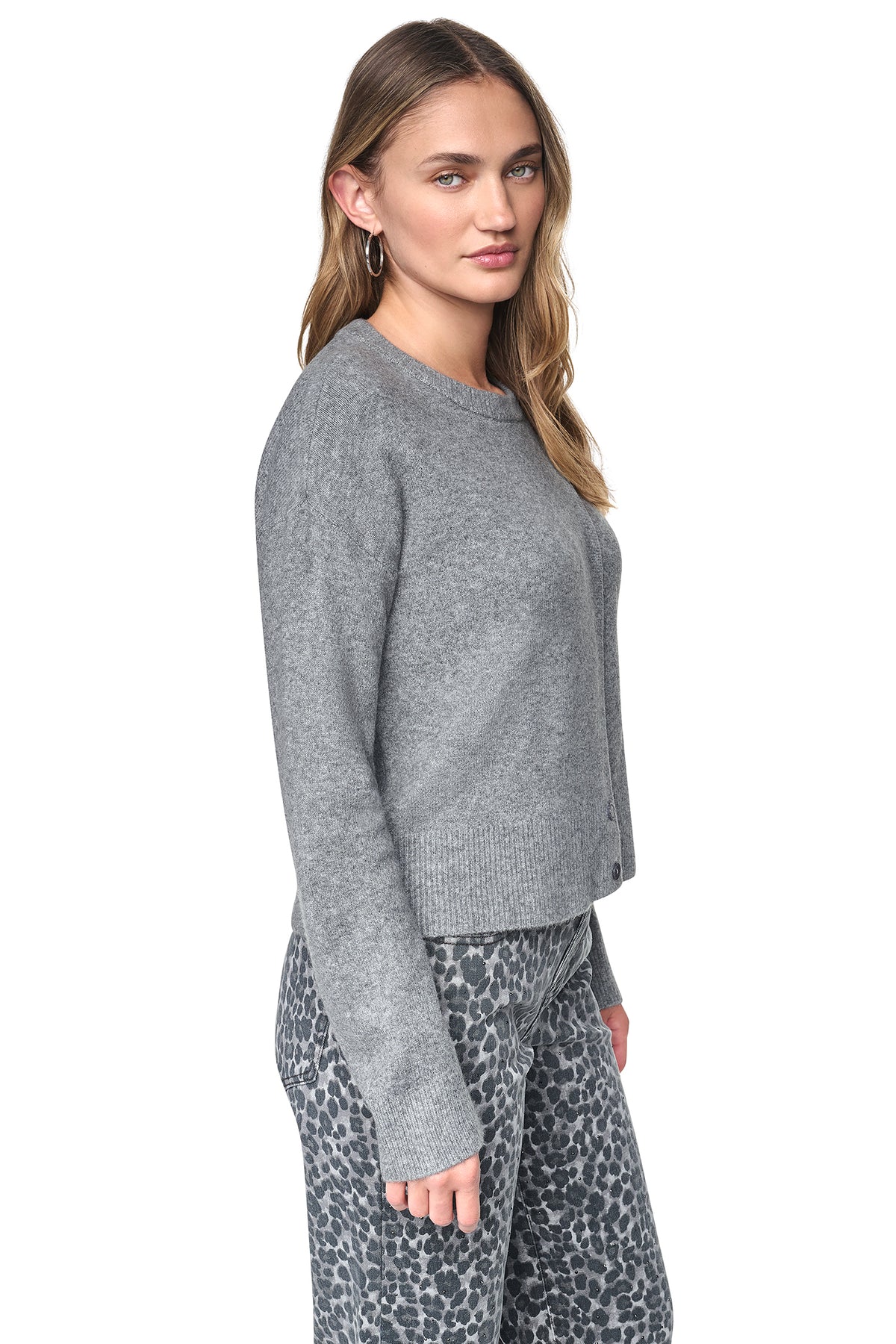 ASSYMETRIC BUTTON HEM CARDIGAN VIEW 2