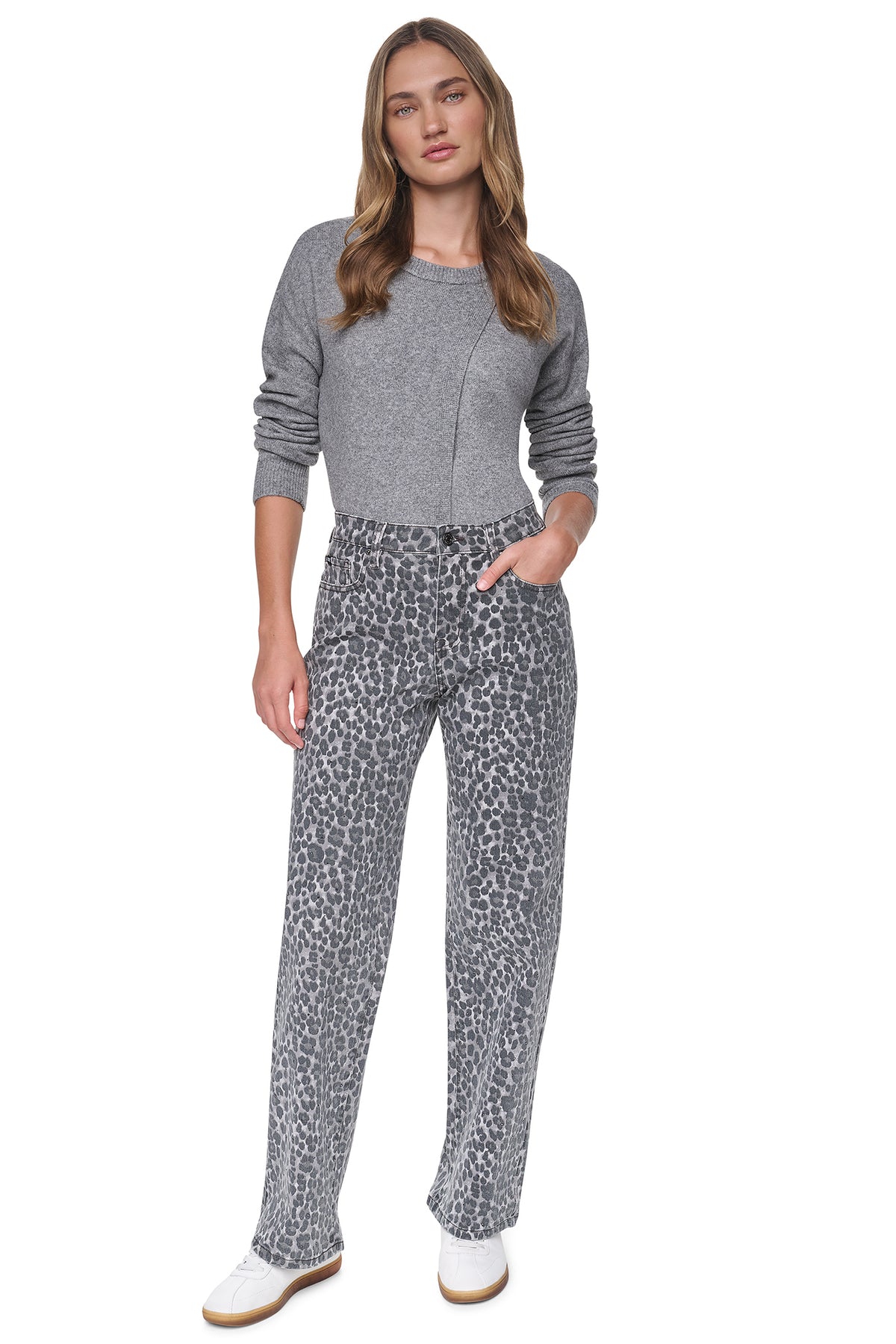 MID-RISE RHINESTUD RELAXED STRAIGHT JEAN VIEW 2