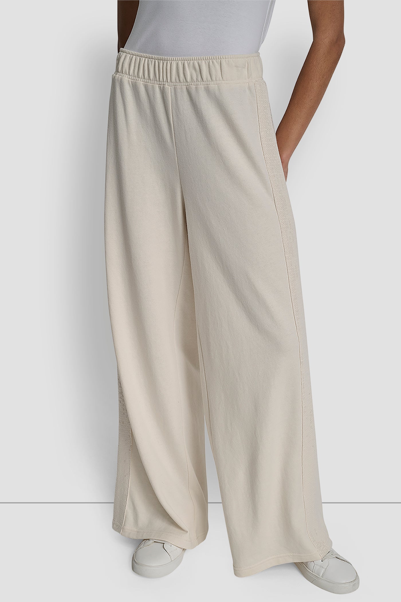 EGGNOG SEQUIN SIDE SEAM STRIPE WIDE LEG PANT, FRONT VIEW | DKNY Promo