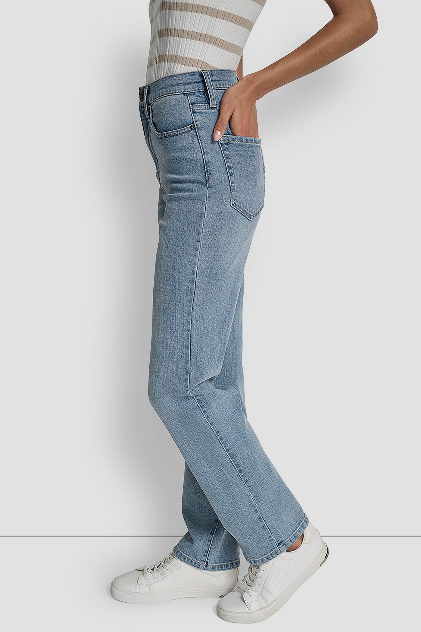 HIGH RISE CLASSIC STRAIGHT VIEW 3 | Pants & Denim