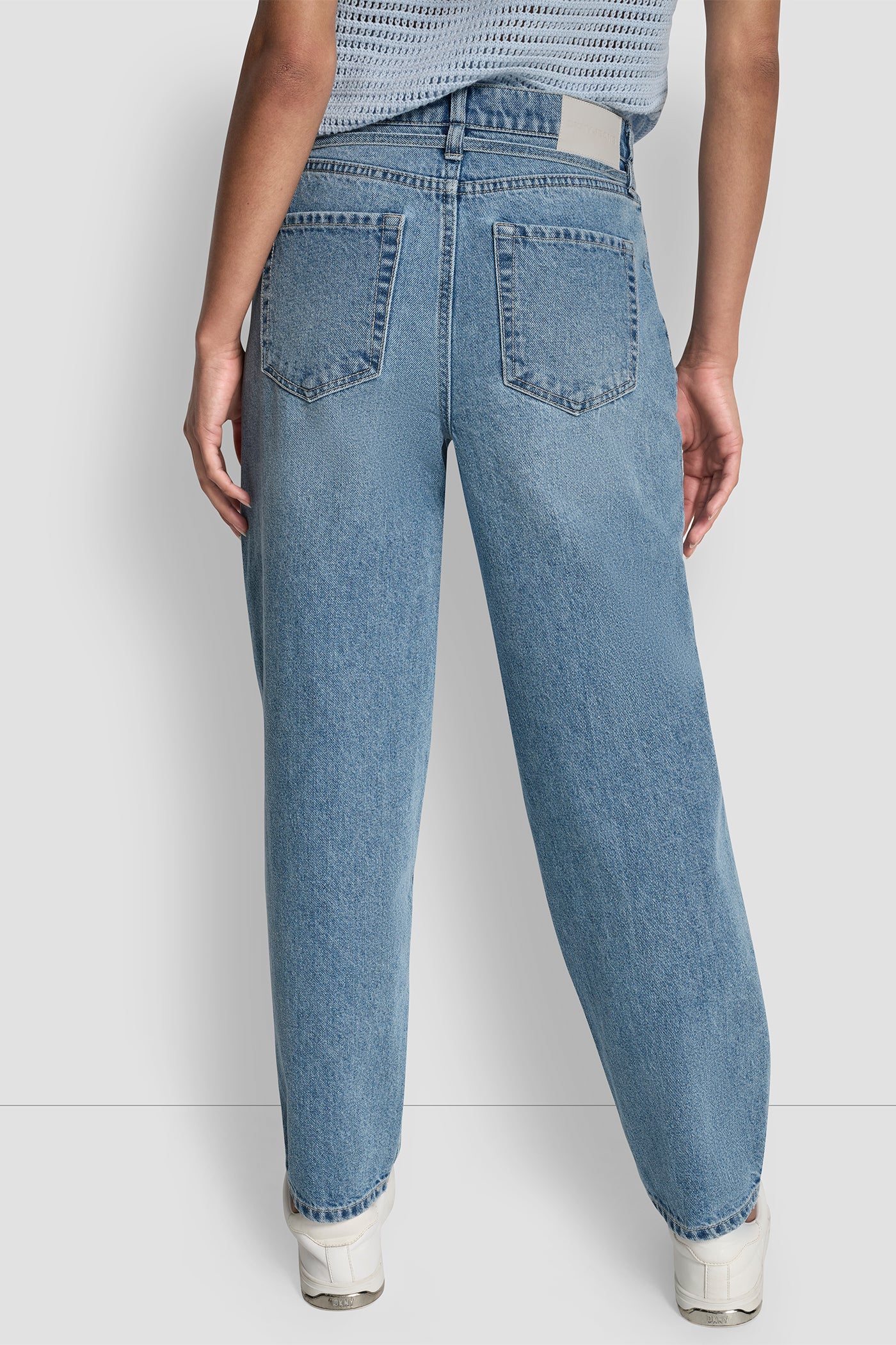 WATERFORD MID-RISE BARREL JEANS, BACK VIEW | DKNY Promo