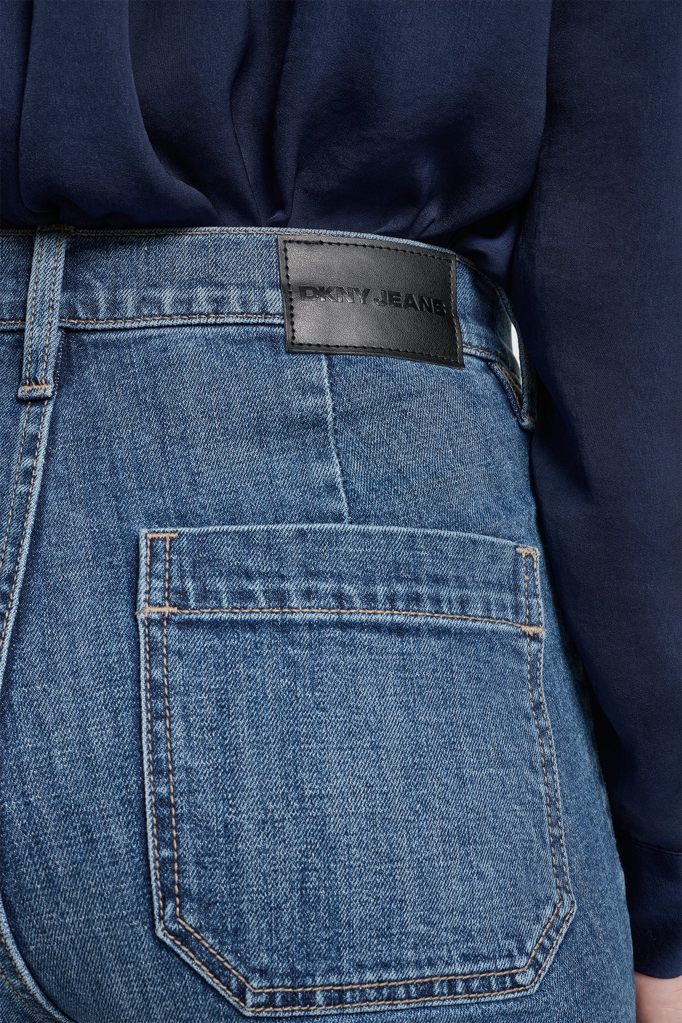 HIGH RISE RELAXED FLARE WITH POCKETS VIEW 6