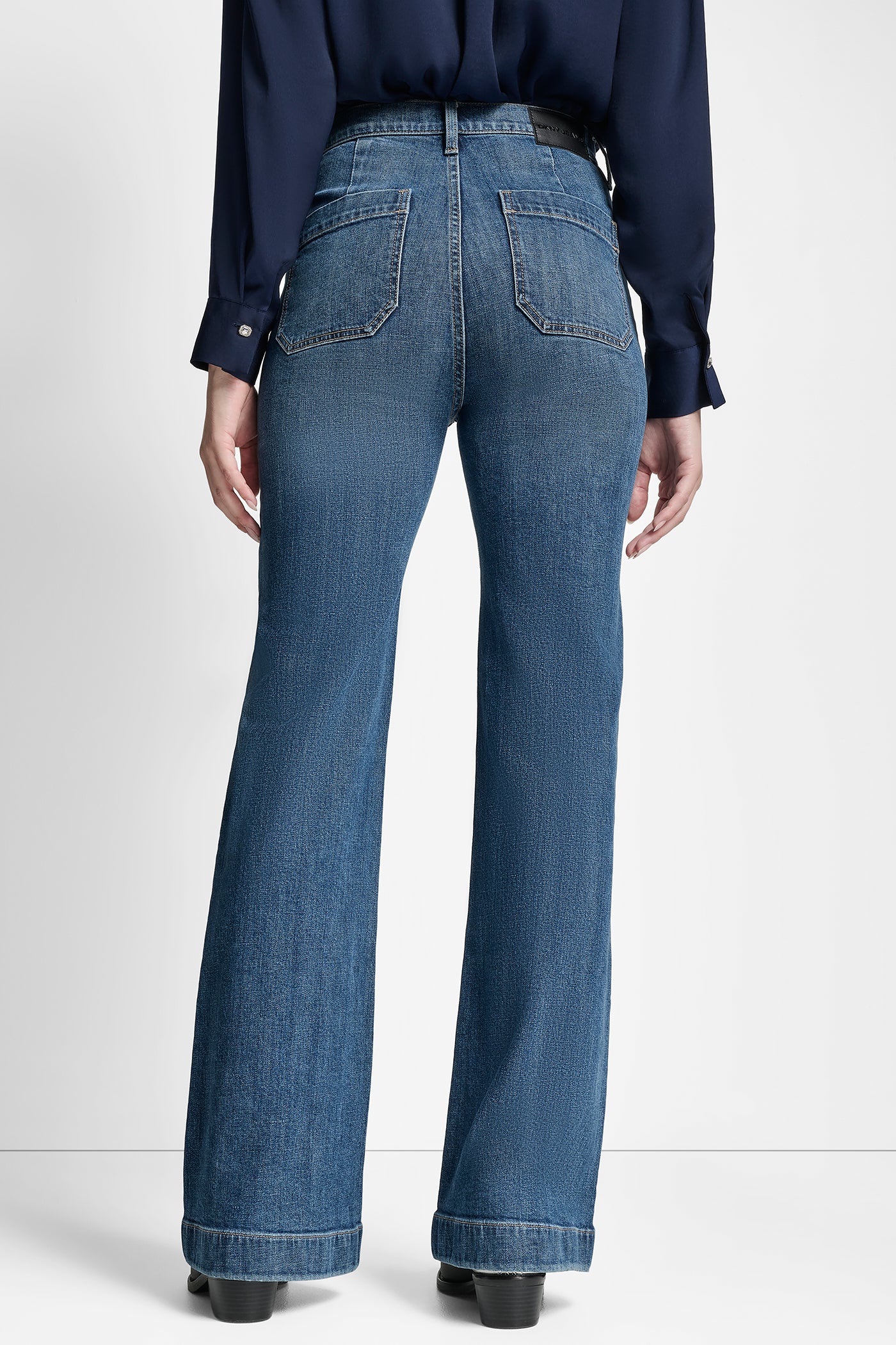 HIGH RISE RELAXED FLARE WITH POCKETS VIEW 2