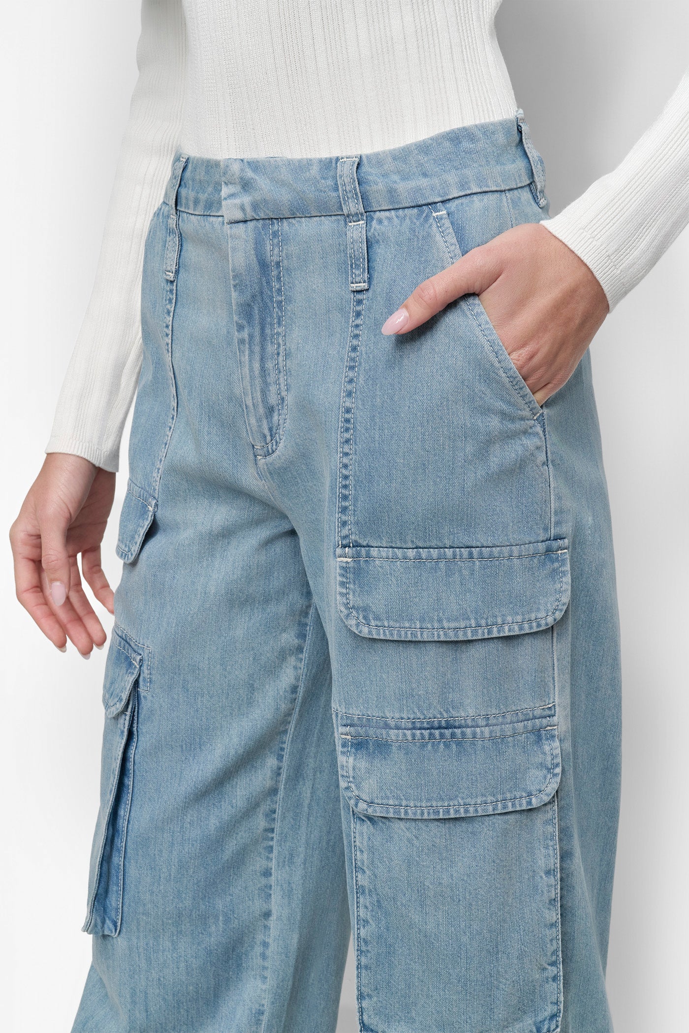 HIGH RISE FRONT CARGO RELAXED STRAIGHT VIEW 6 | Pants & Denim