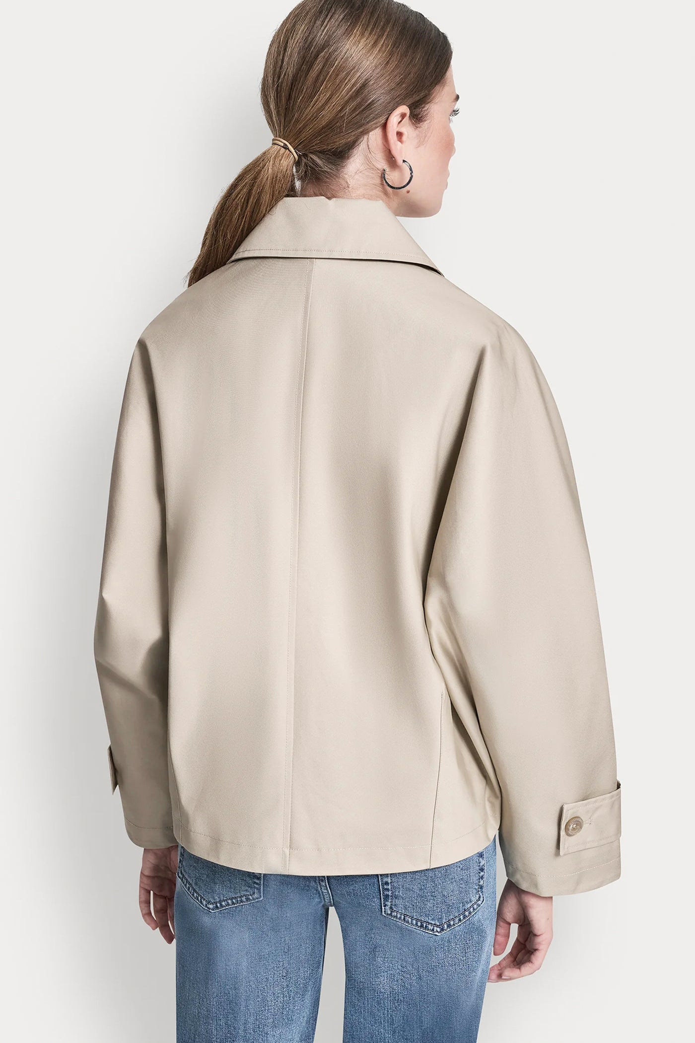 SINGLE-BREASTED MILITARY SHORT TRENCH VIEW 3 | SALE