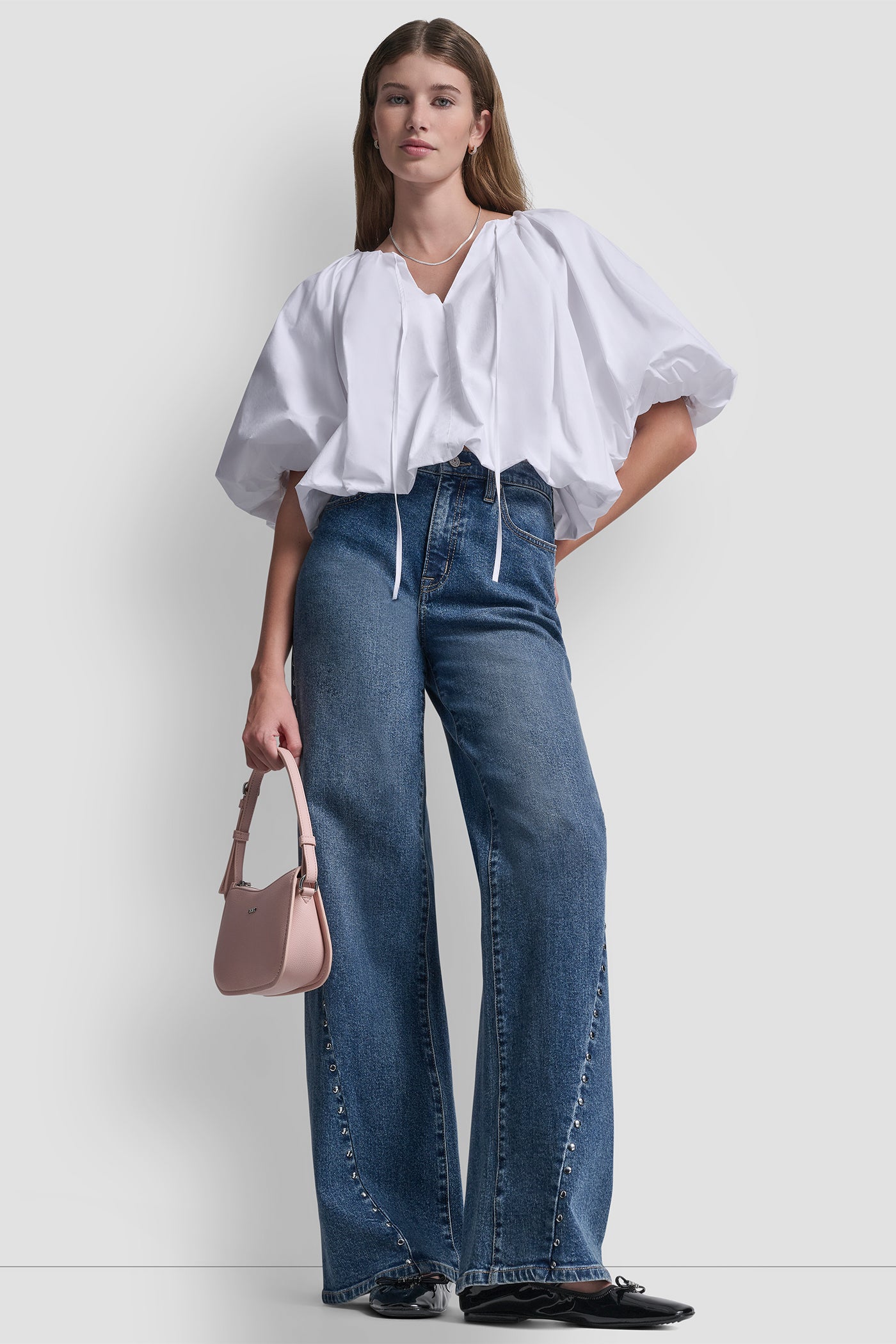 SHORT-SLEEVE BUBBLE TOP VIEW 7 | Clothing