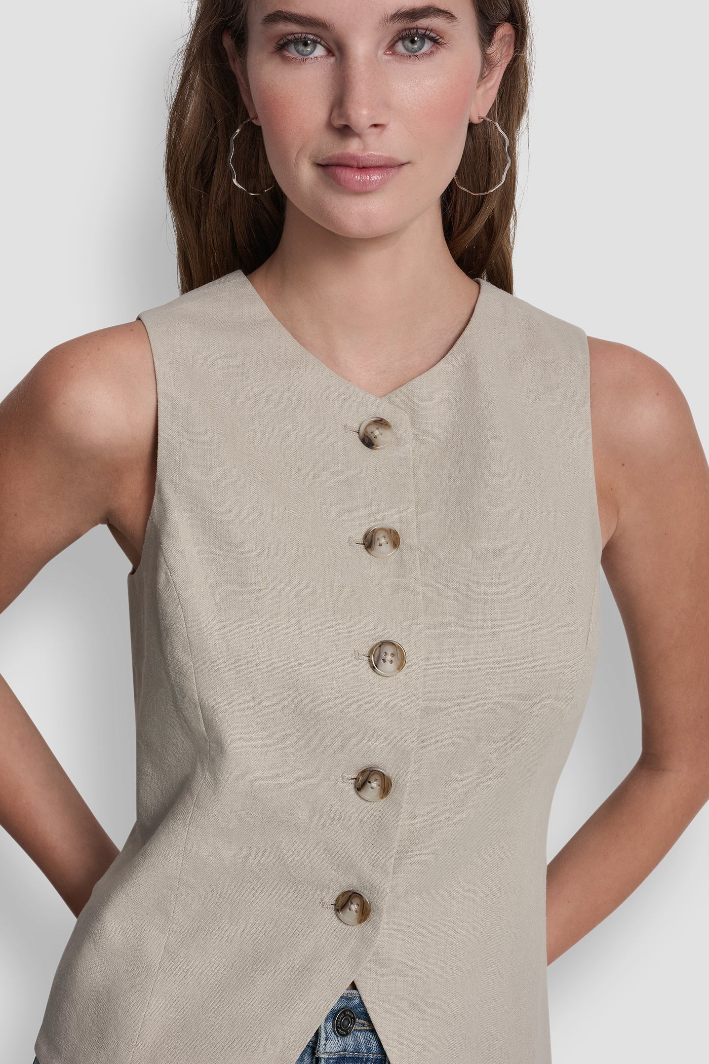 LINEN BUTTON-FRONT VEST VIEW 5 | NEW NEUTRALS