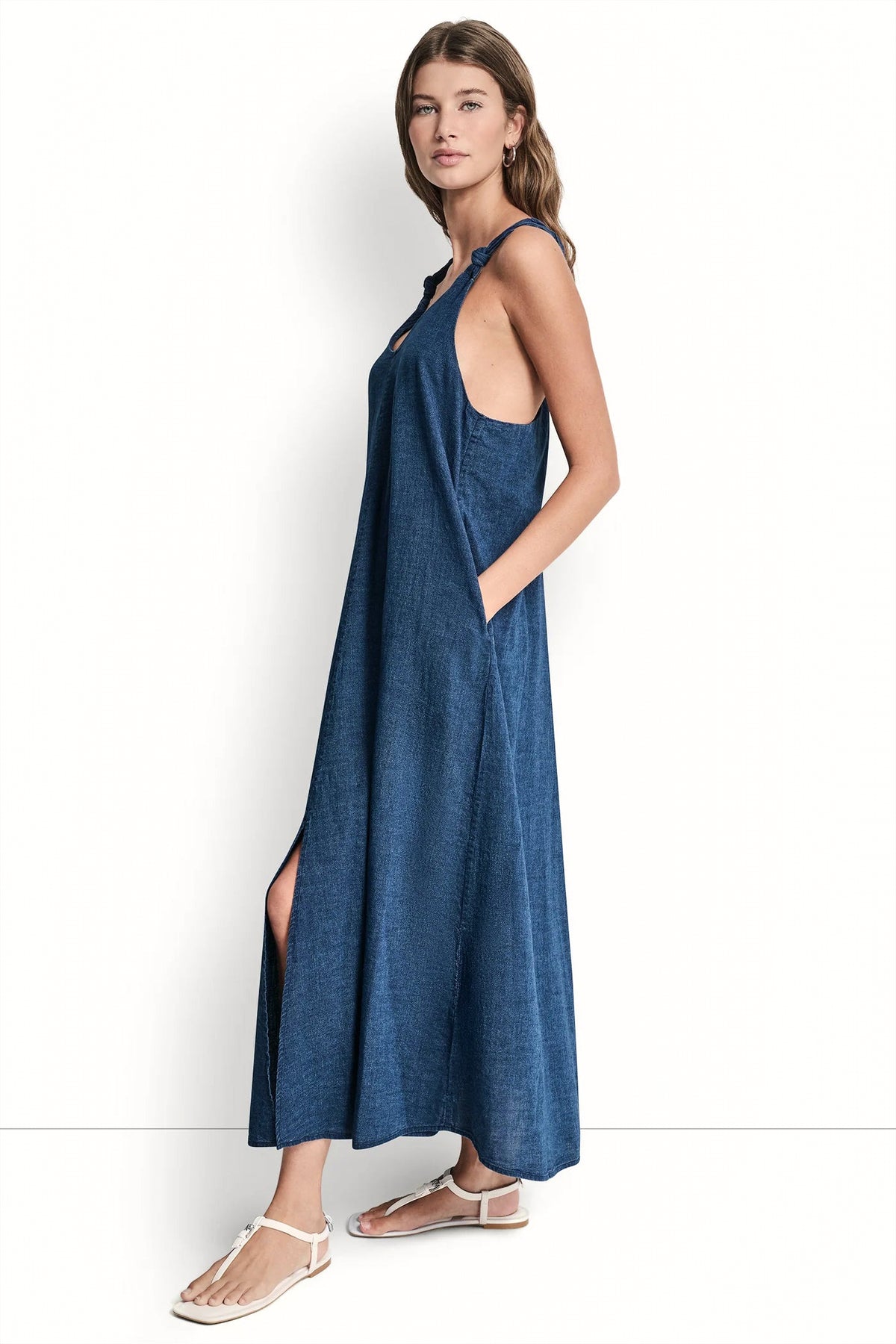 KNOTTED STRAP V-NECK MAXI DRESS VIEW 2