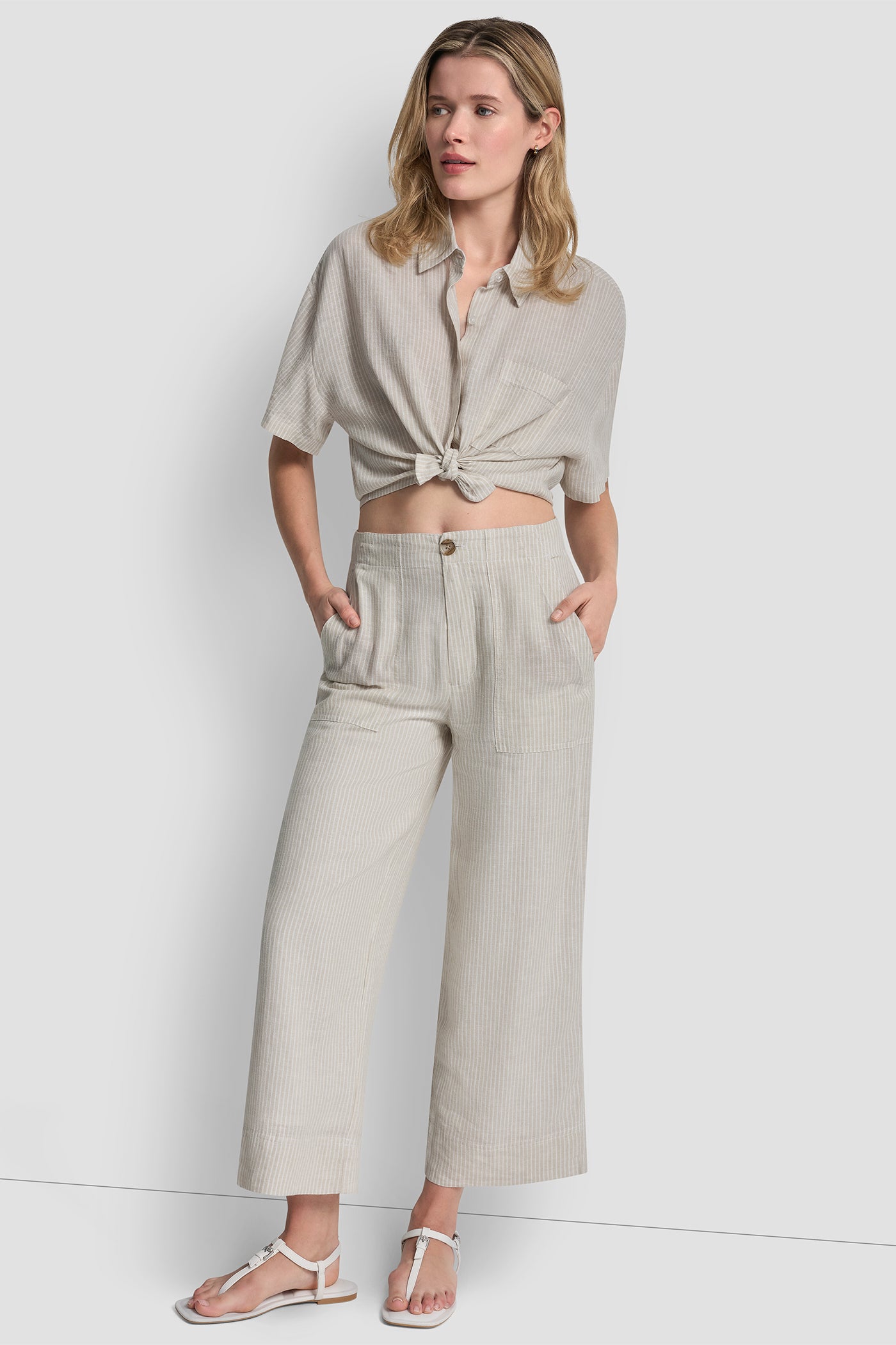 CROPPED WIDE LEG LINEN-BLEND PANTS VIEW 5 | The Vacation Edit