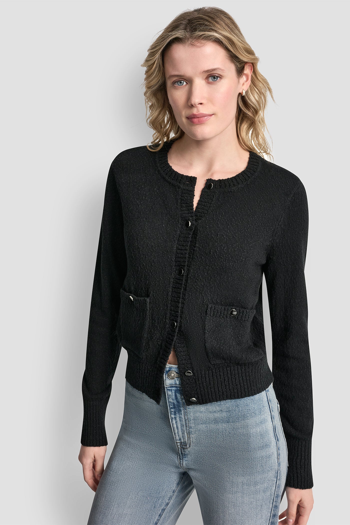 CREW NECK CARDIGAN WITH PATCH POCKETS VIEW 4 | Clothing