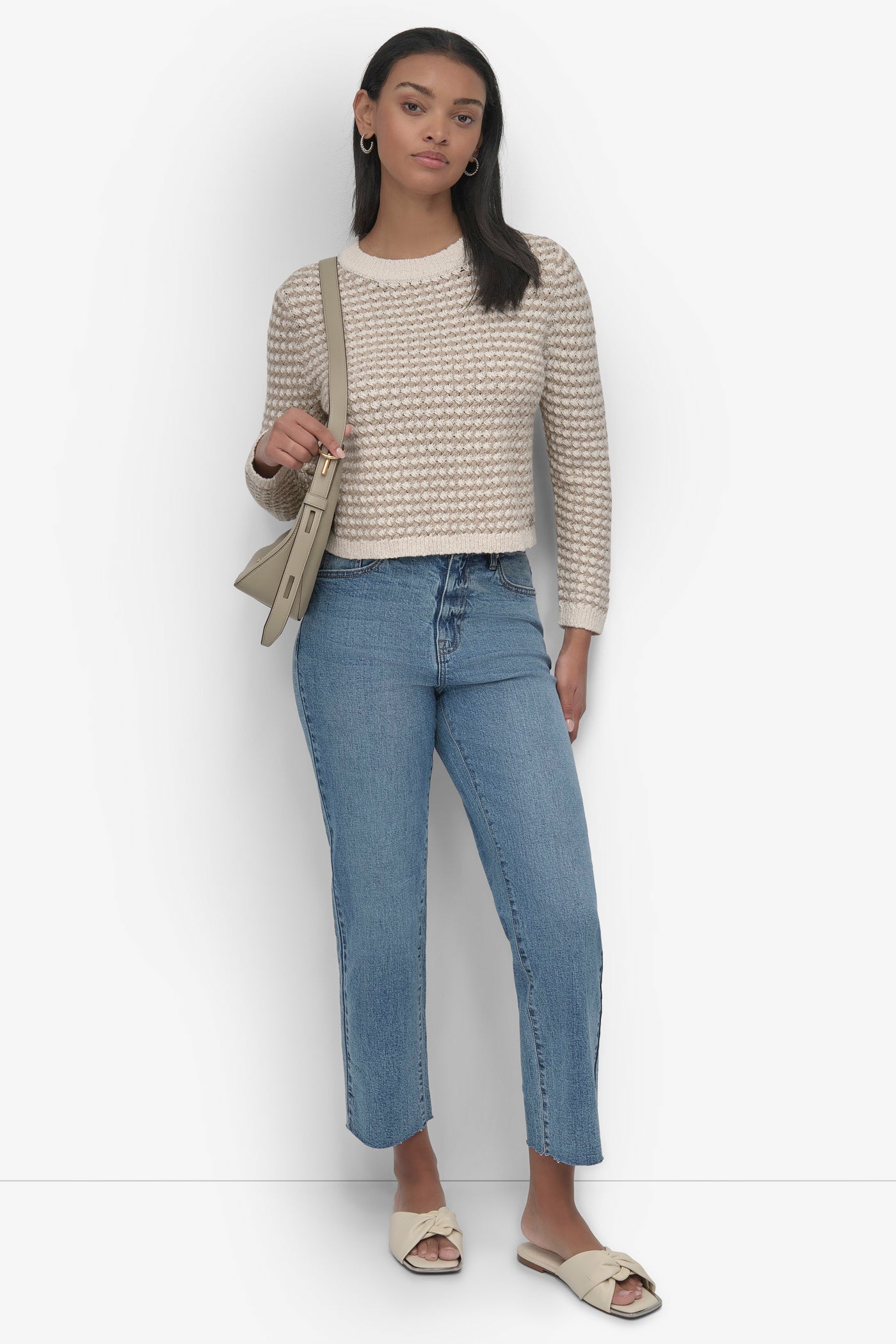CREW NECK CHUNKY STITCH TOP VIEW 4
