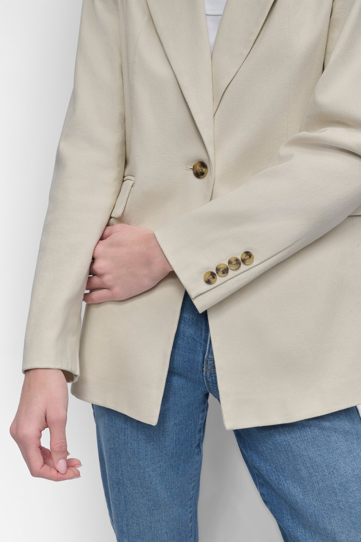 SINGLE BUTTON BLAZER WITH CUT AWAY HEM VIEW 5 | Summer Essentials