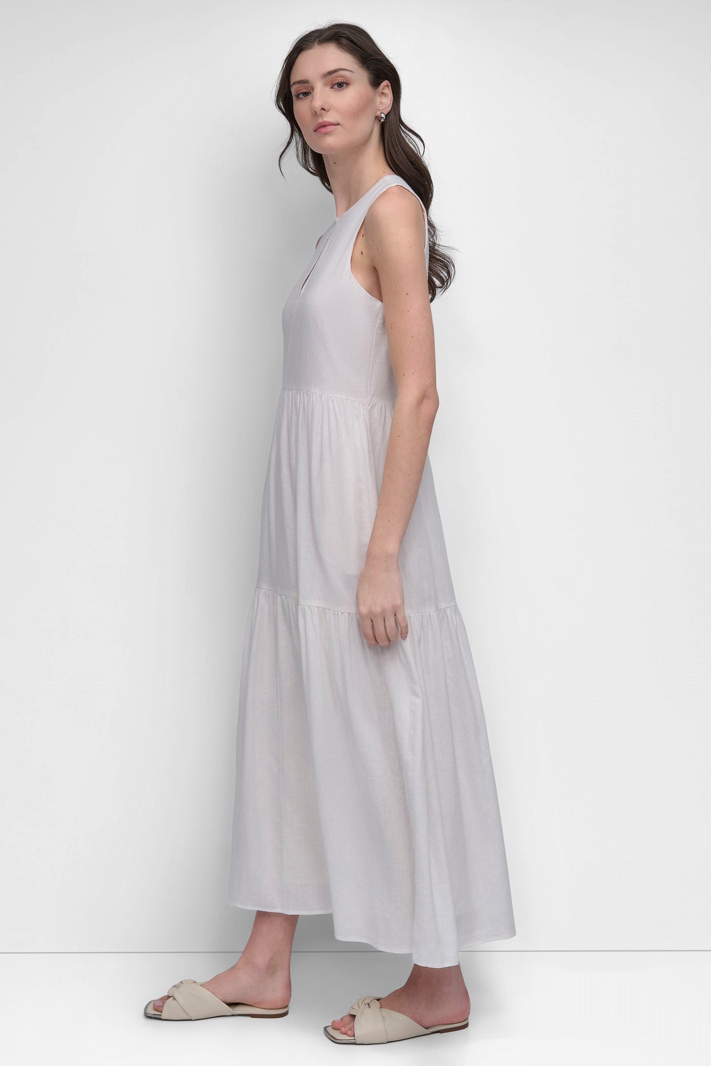 LINEN SLEEVELESS TIERED MAXI VIEW 3 | SALE DRESSES