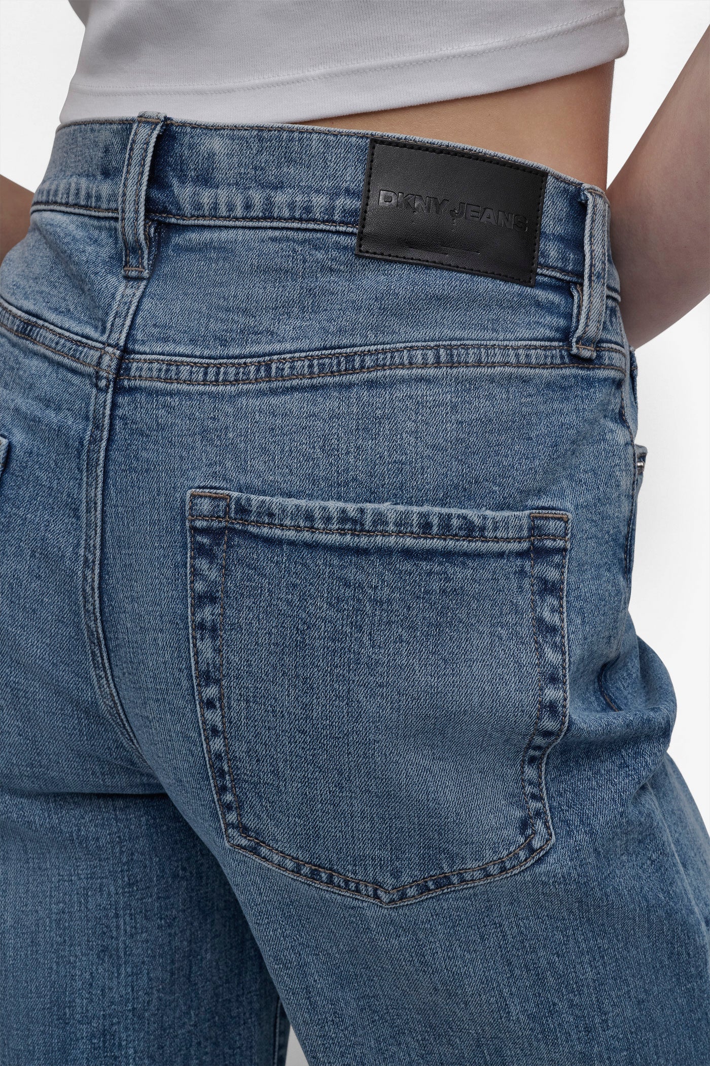 HIGH-RISE TAILORED WIDE LEG JEAN VIEW 6 | New clothing