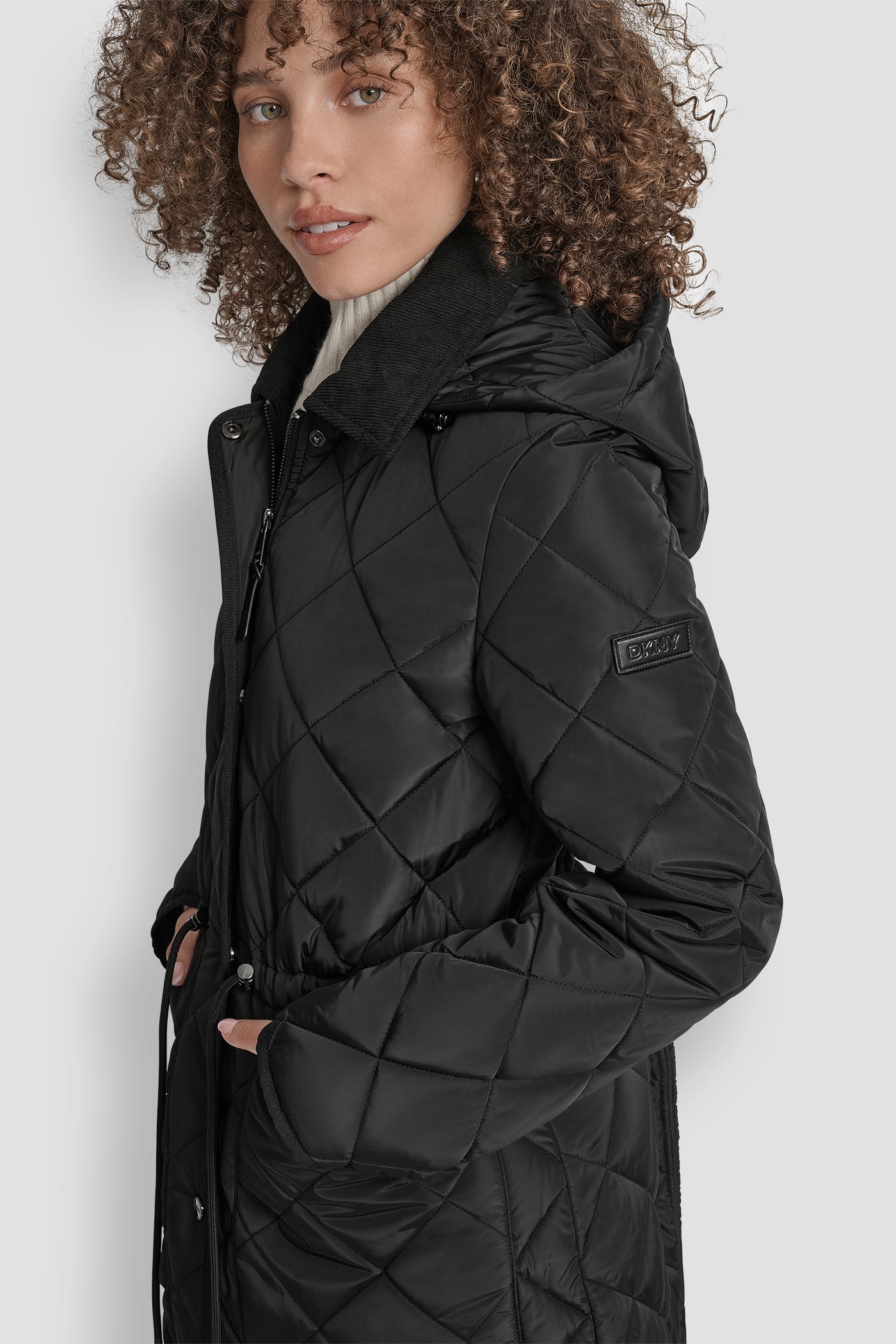 LONG QUILTED COAT WITH FAUX LEATHER COLLAR VIEW 4 | New Arrivals