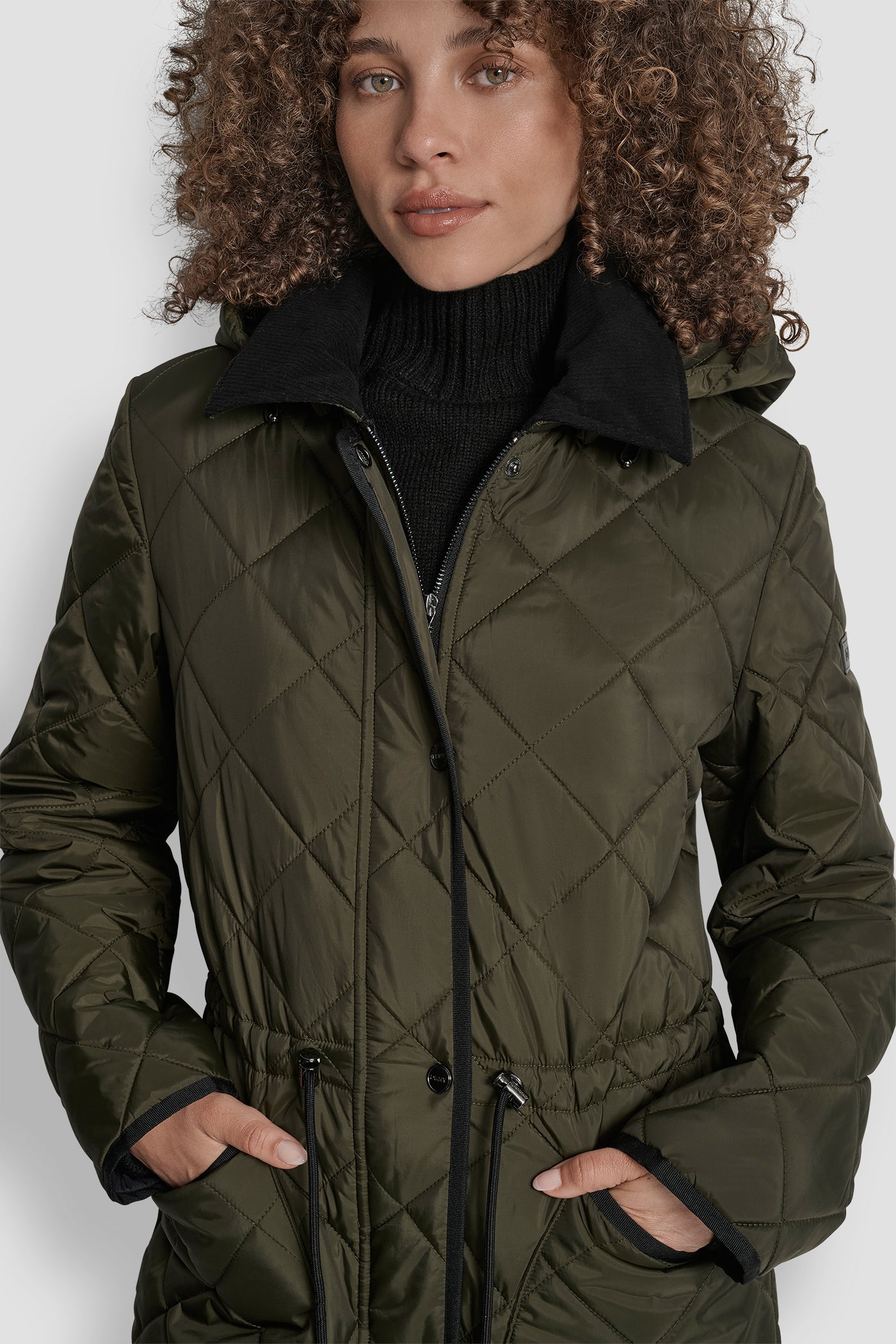 LONG QUILTED COAT WITH FAUX LEATHER COLLAR VIEW 5 | New Arrivals