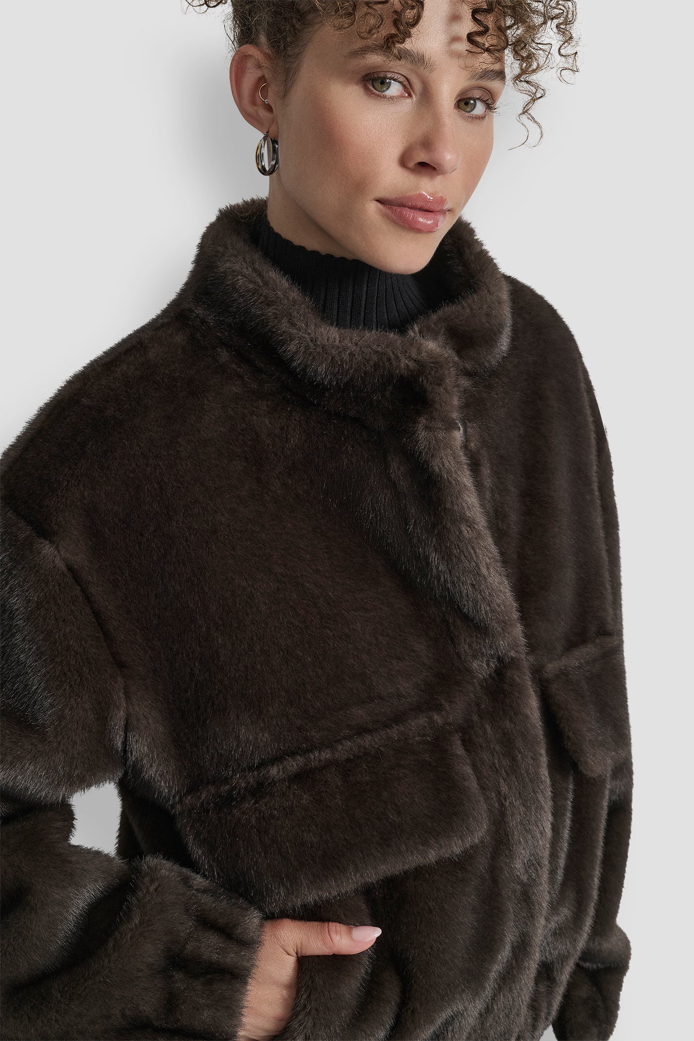 FAUX MINK BONDED SHEARLING VIEW 4 | DKNY Promo