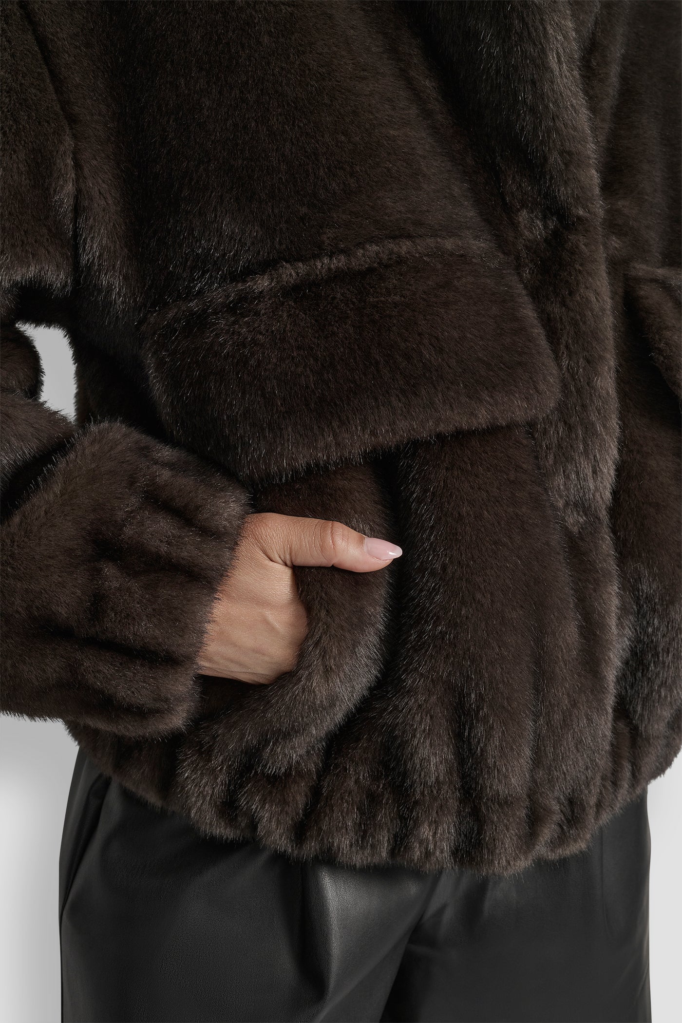 FAUX MINK BONDED SHEARLING VIEW 5 | DKNY Promo