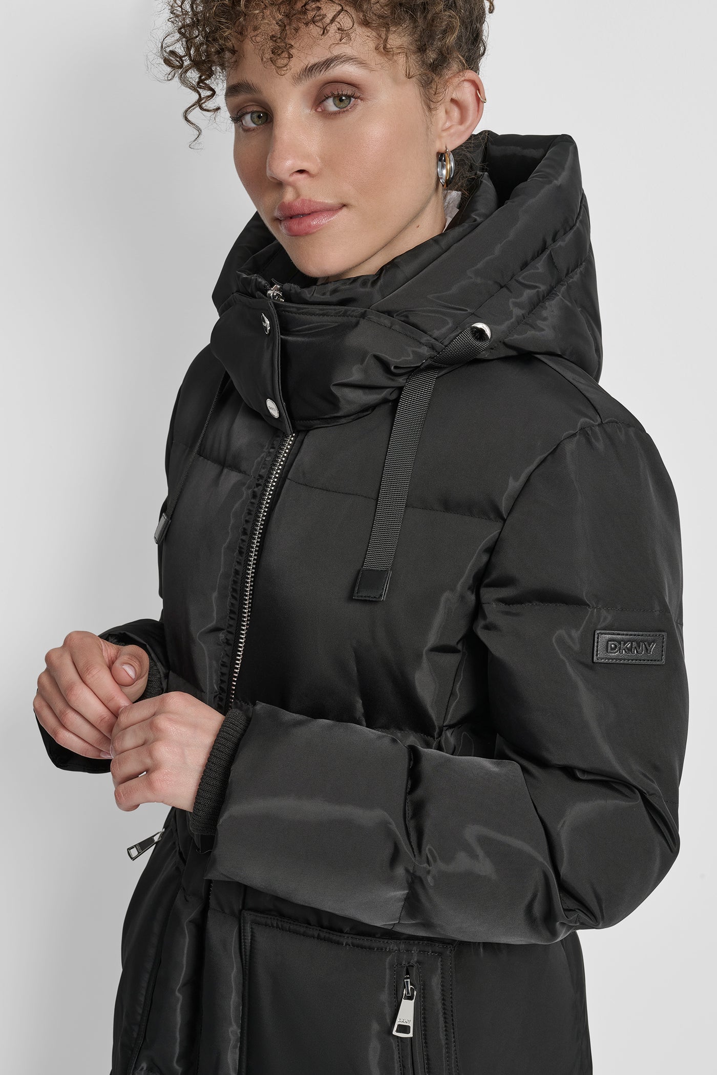 BOX QUILT PUFFER WITH BELT AND ZIPPER POCKETS VIEW 4 | DKNY Promo