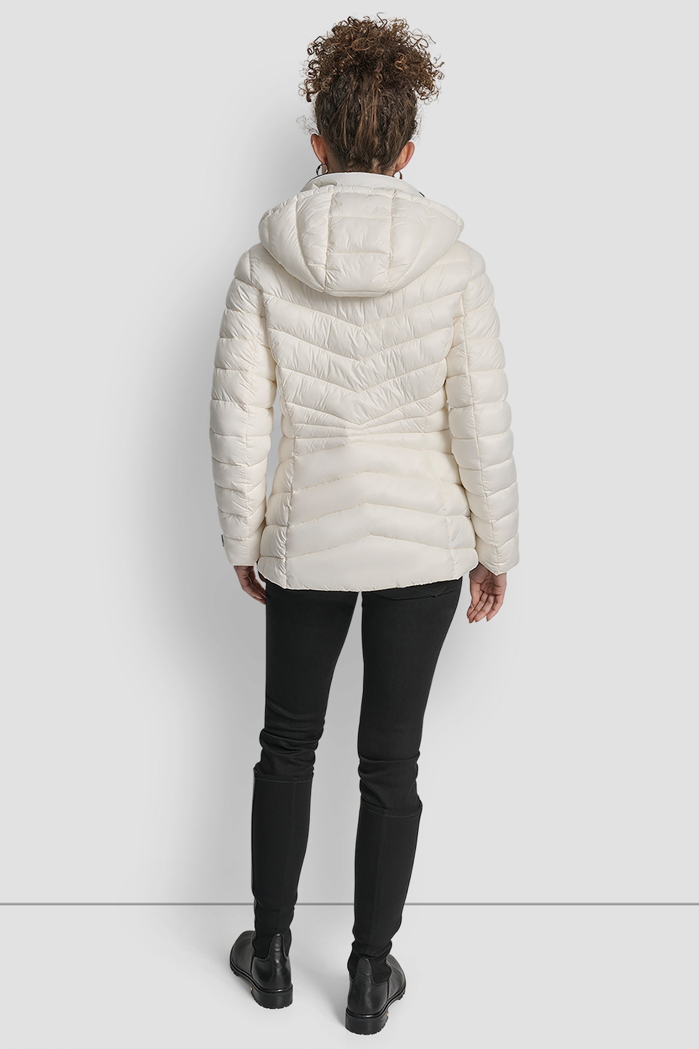 PEARL SHORT HOODED PUFFER JACKET, VIEW 2 | WOMENS COATS & JACKETS
