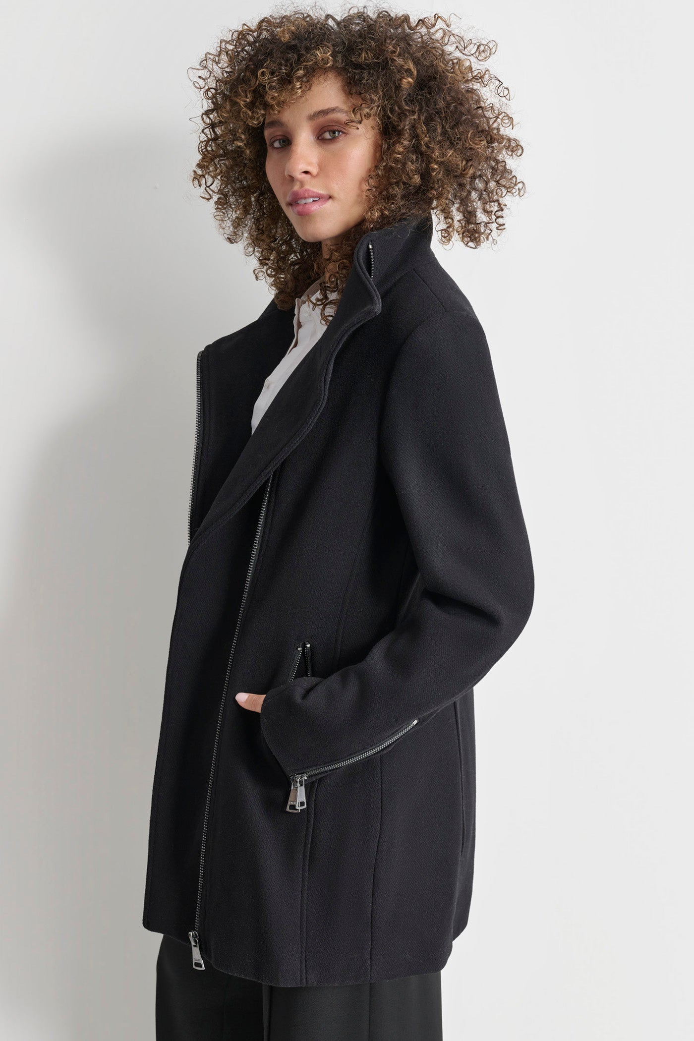 WOOL COAT WITH ZIPPER DETAIL VIEW 4 | Not Clearance or Preorder