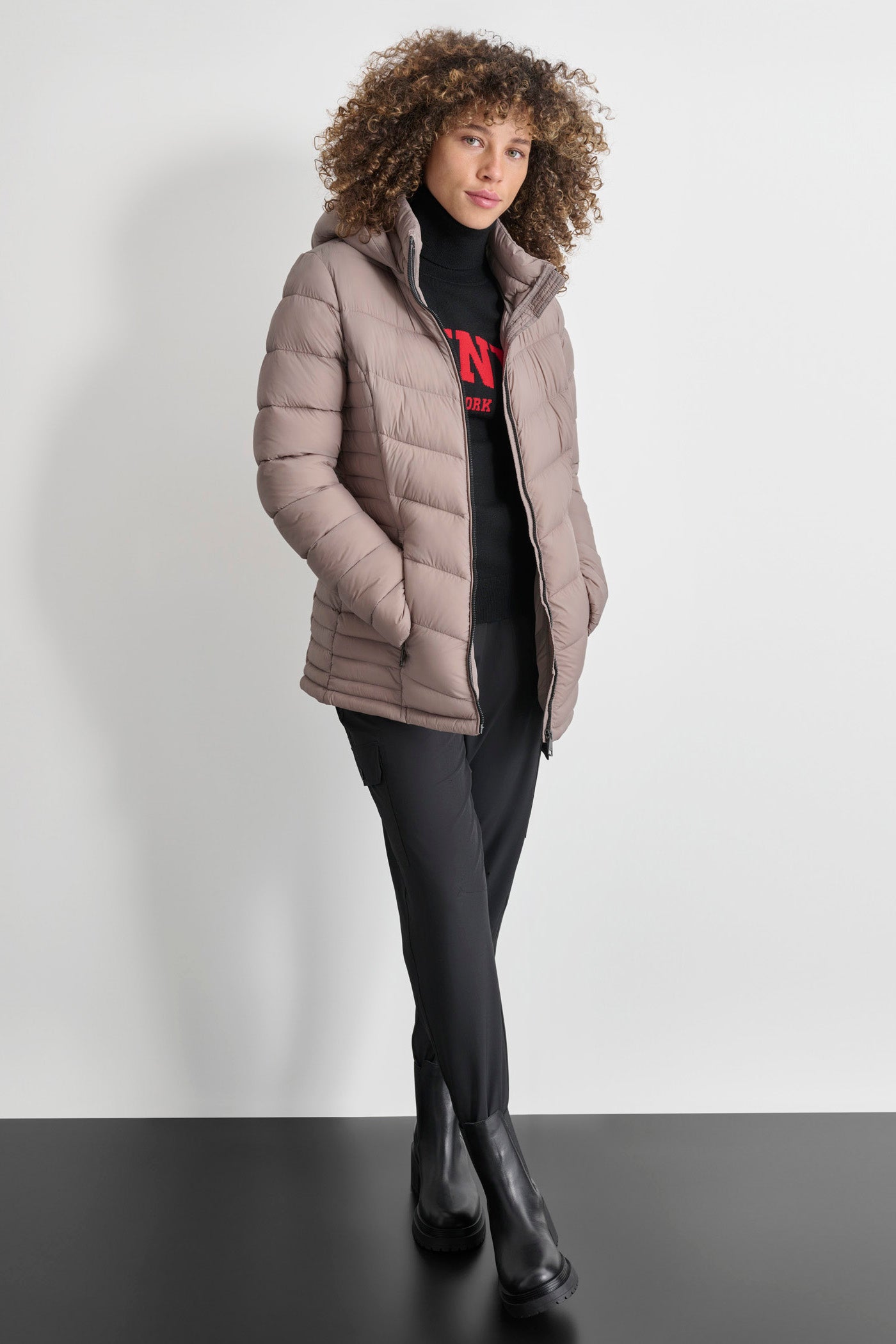 LIGHTWEIGHT PUFFER JACKET VIEW 4
