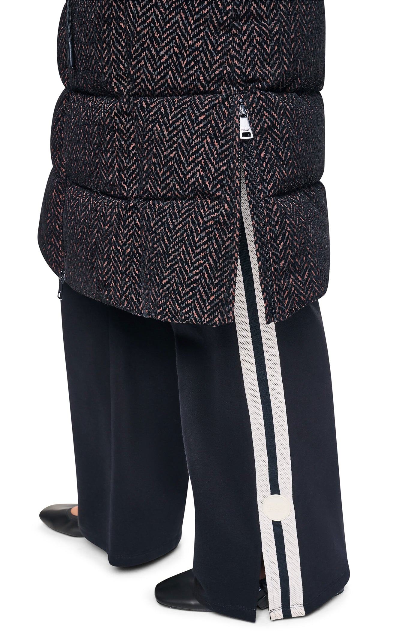 MAXI PUFFER COAT WITH HOOD VIEW 7