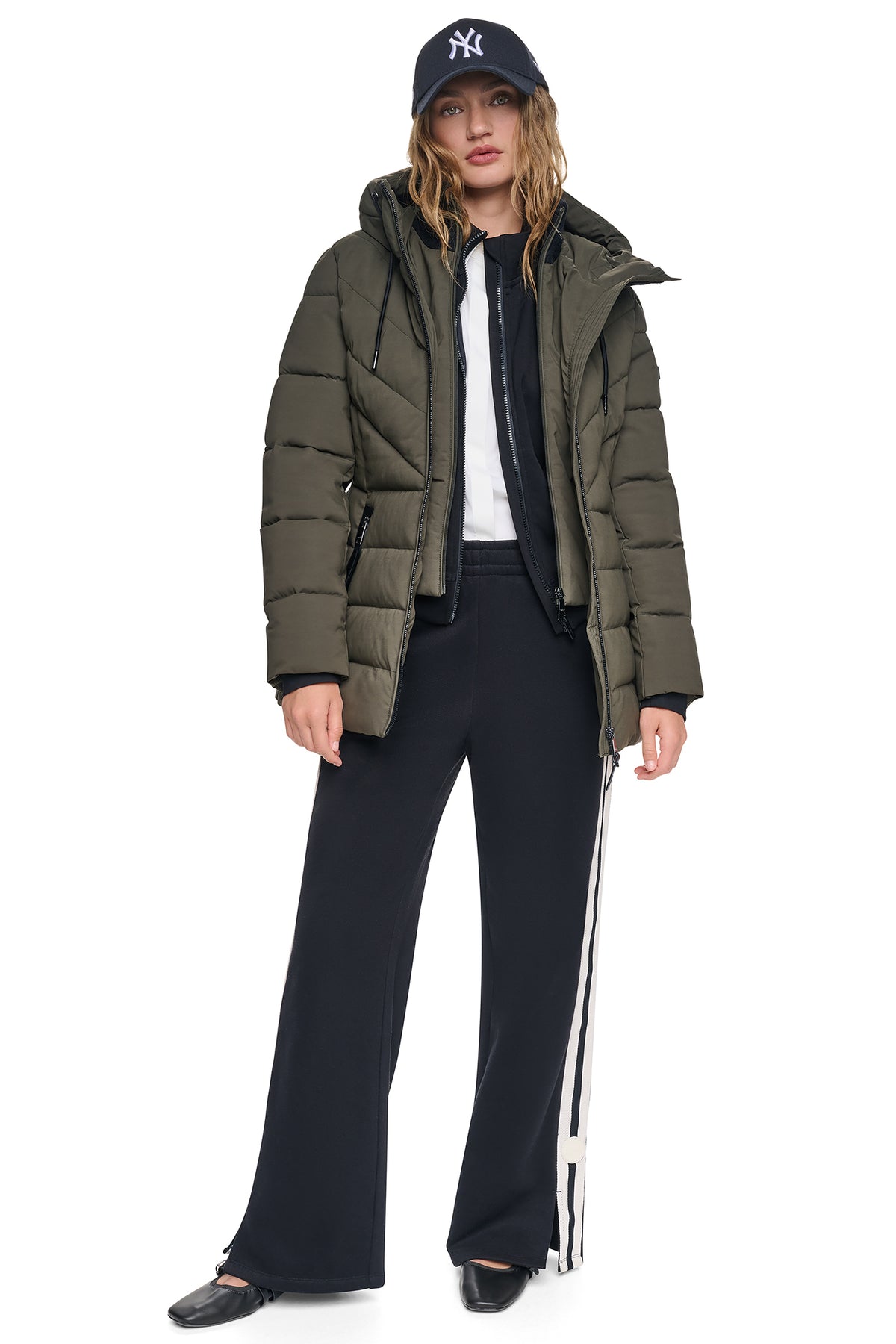 SHORT PUFFER WITH BIB VIEW 2
