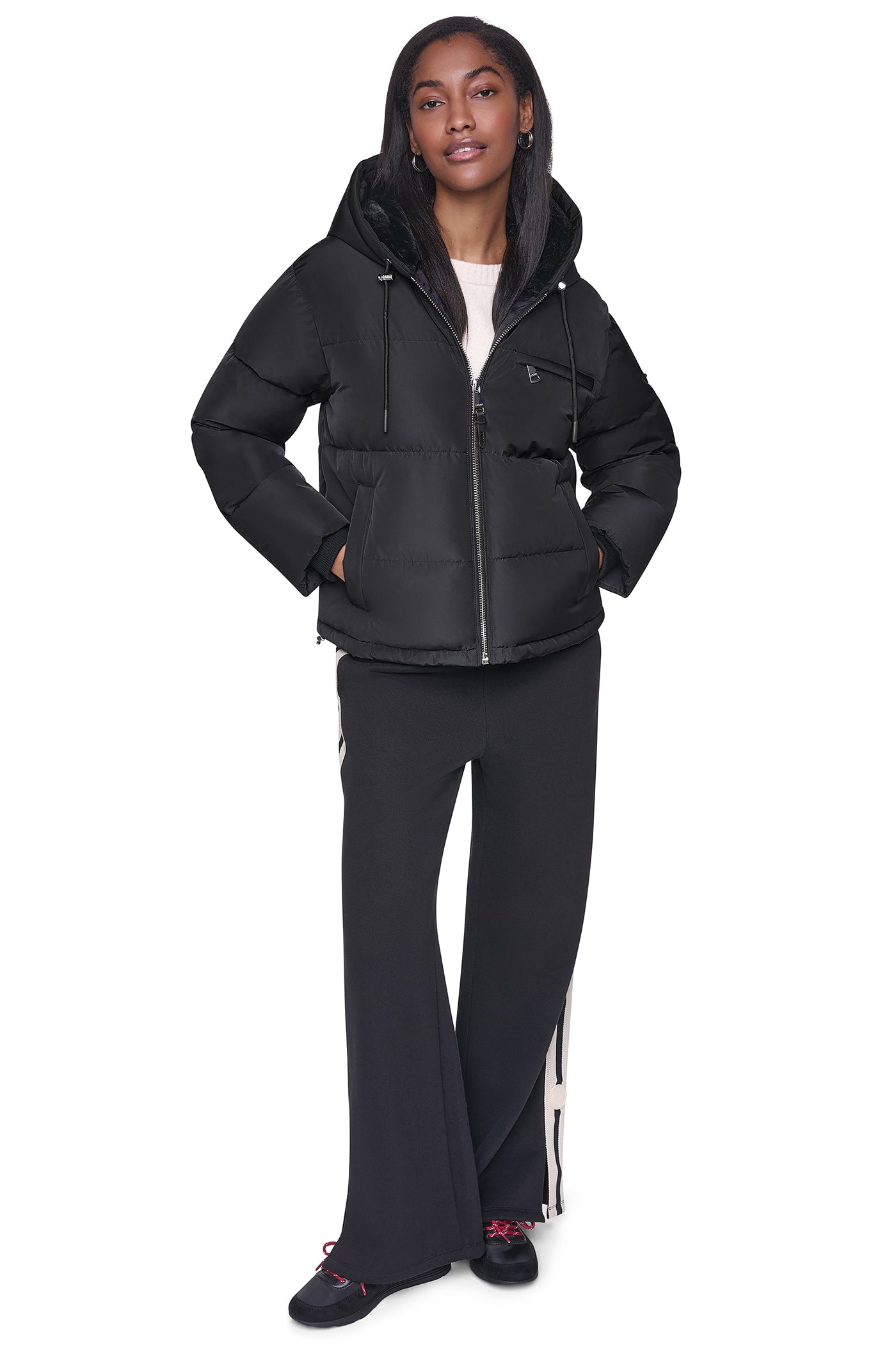 CONTRAST LINED SHORT HOODED PUFFER VIEW 7