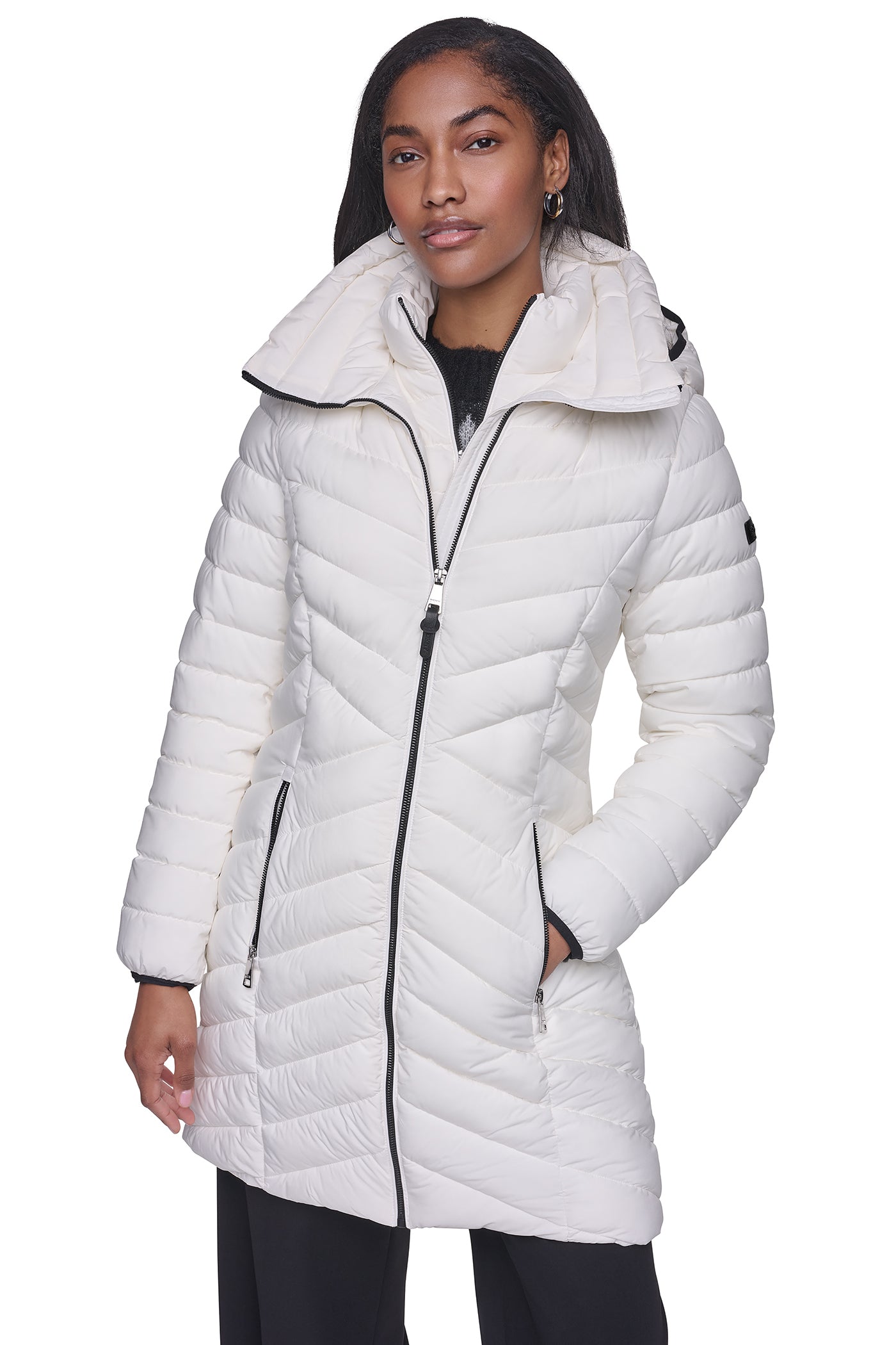 HOODED STAND COLLAR PUFFER VIEW 4