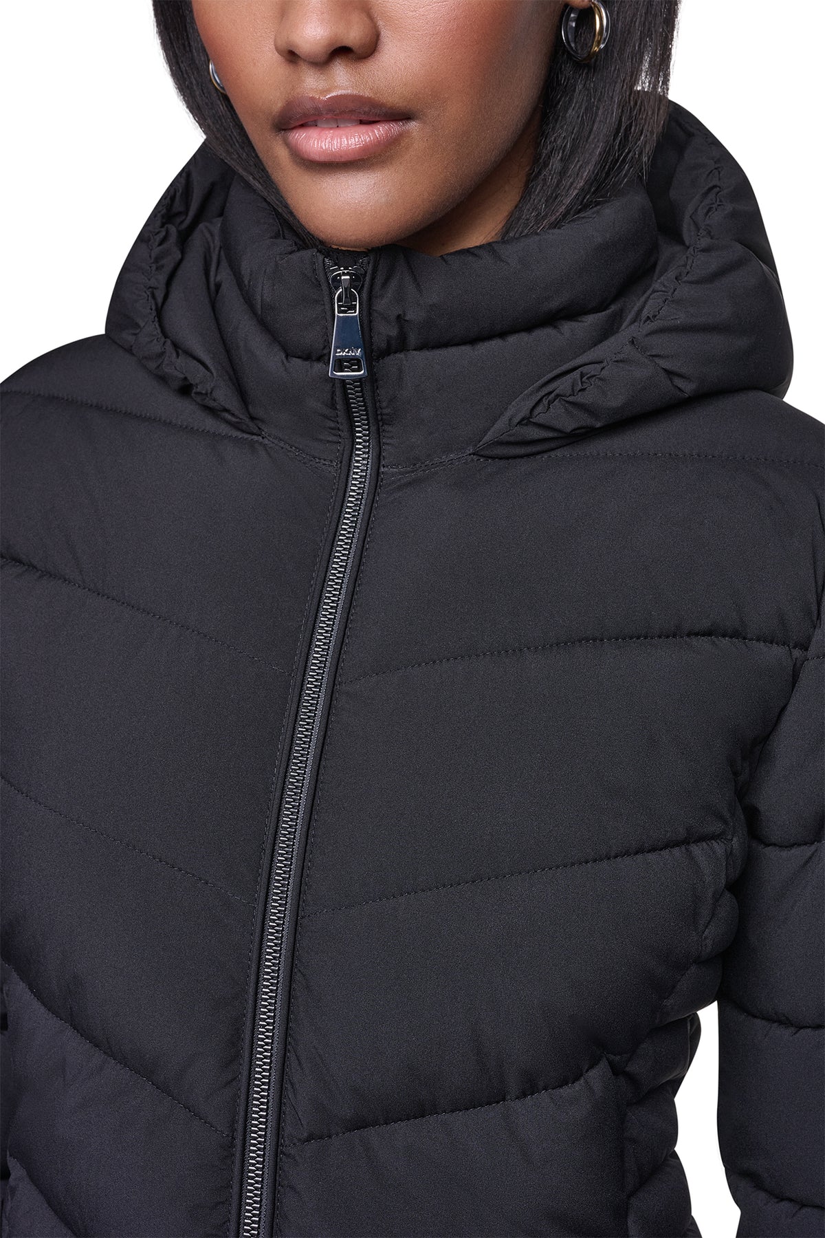 PACKABLE PUFFER VIEW 2